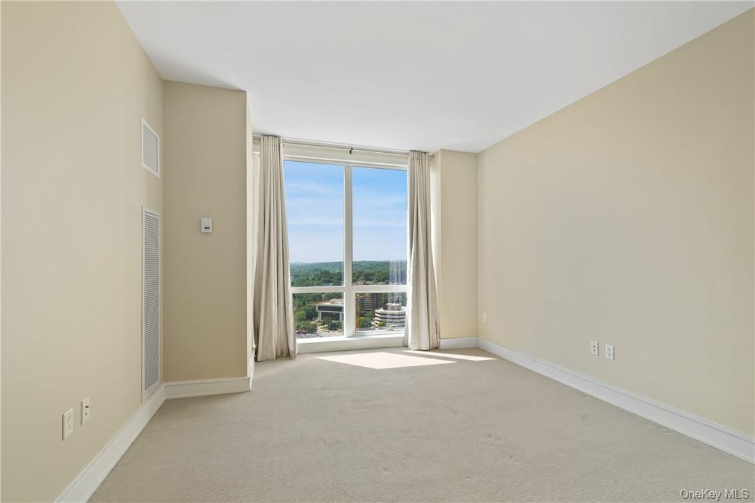 1 Renaissance Square, Unit 21E photo 8