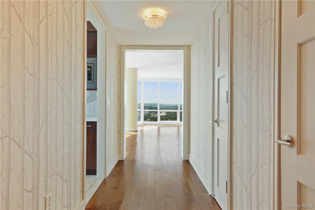 1 Renaissance Square, Unit 21E photo 2