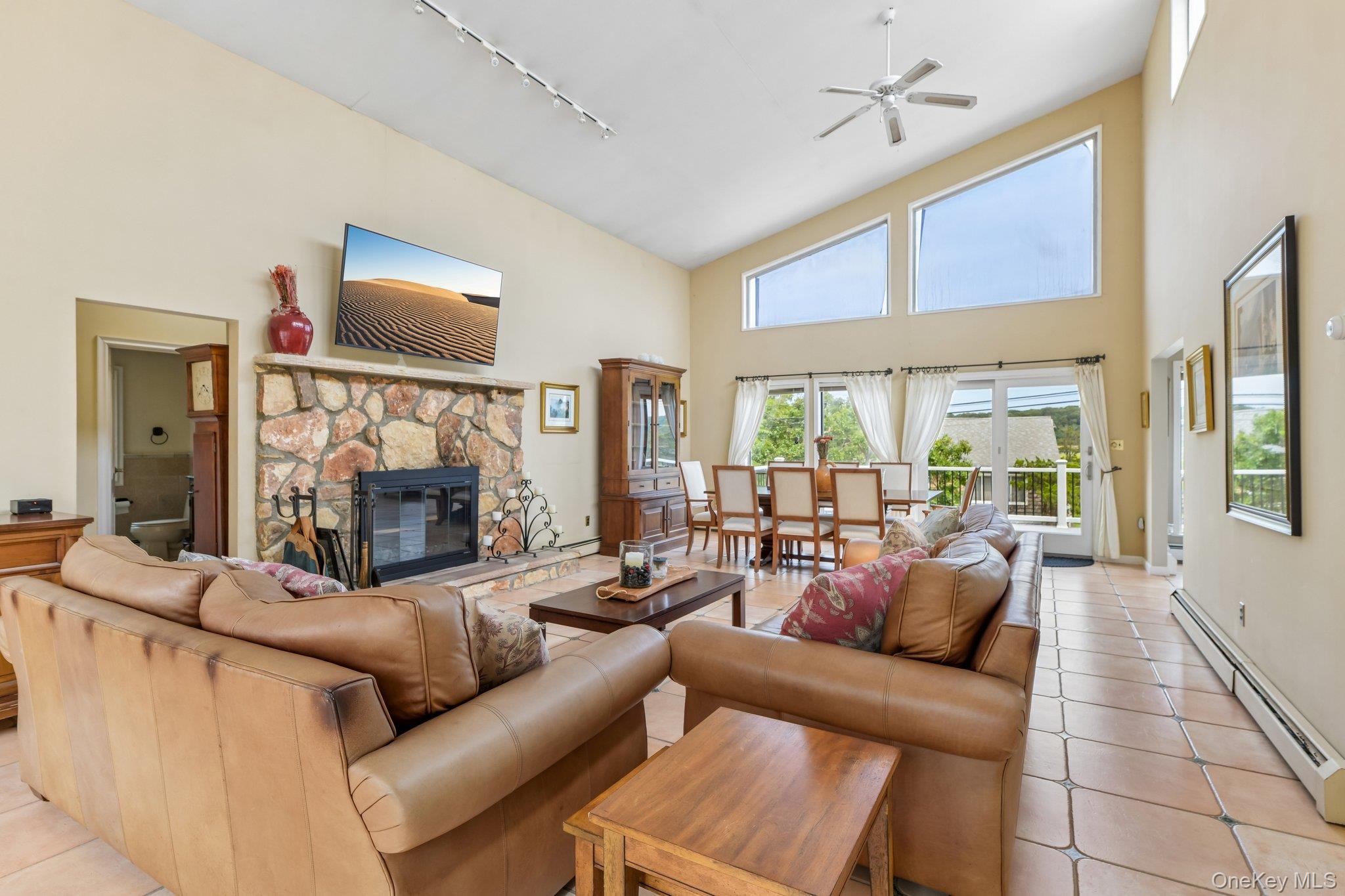 588 E. Long Beach Road – For Sale photo 7