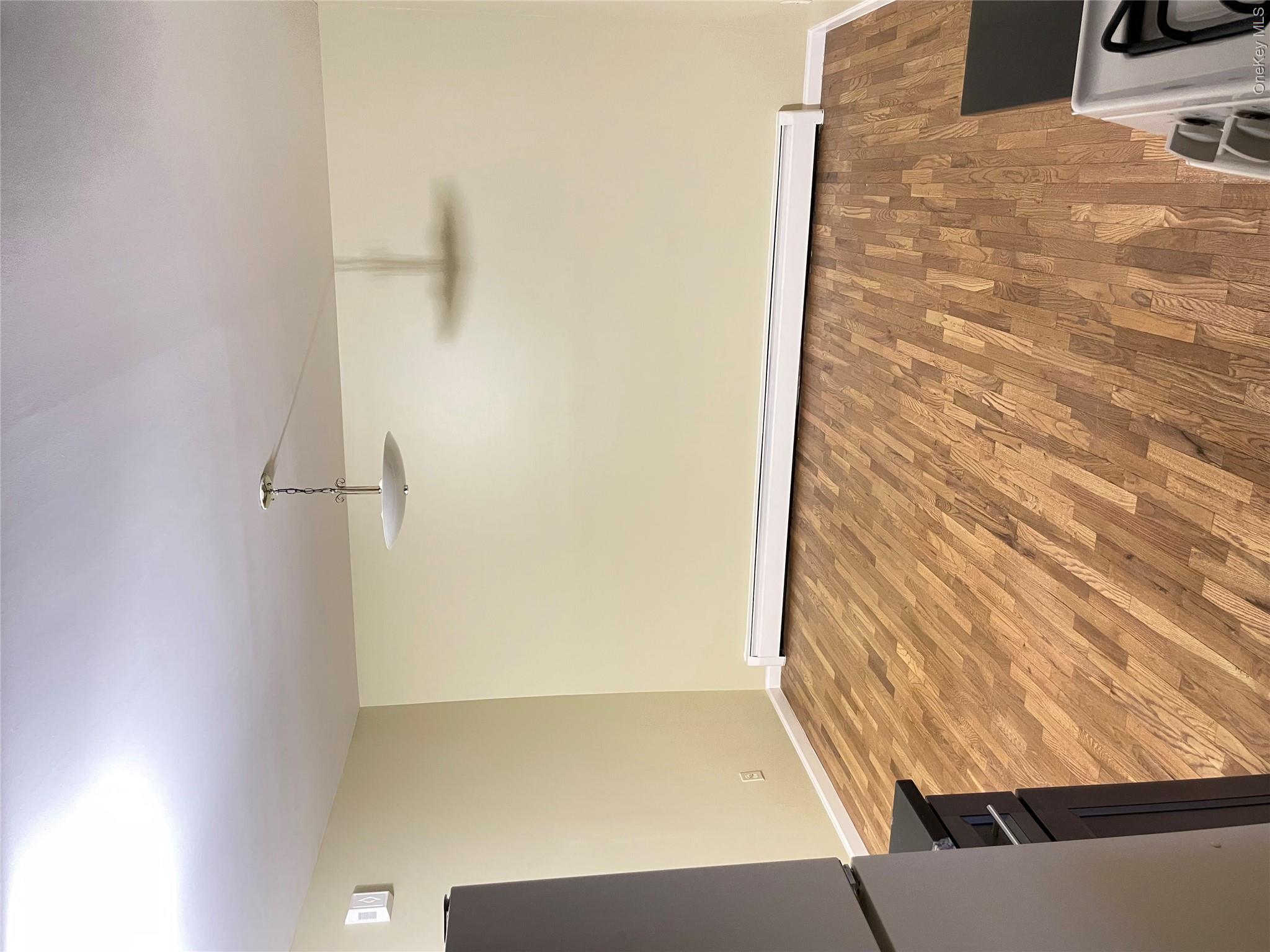 3435 Ely Avenue, Unit 2 photo 3