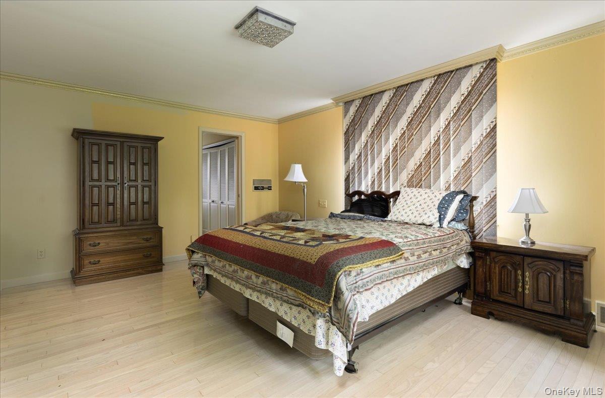 3 The Moor – For Sale photo 24