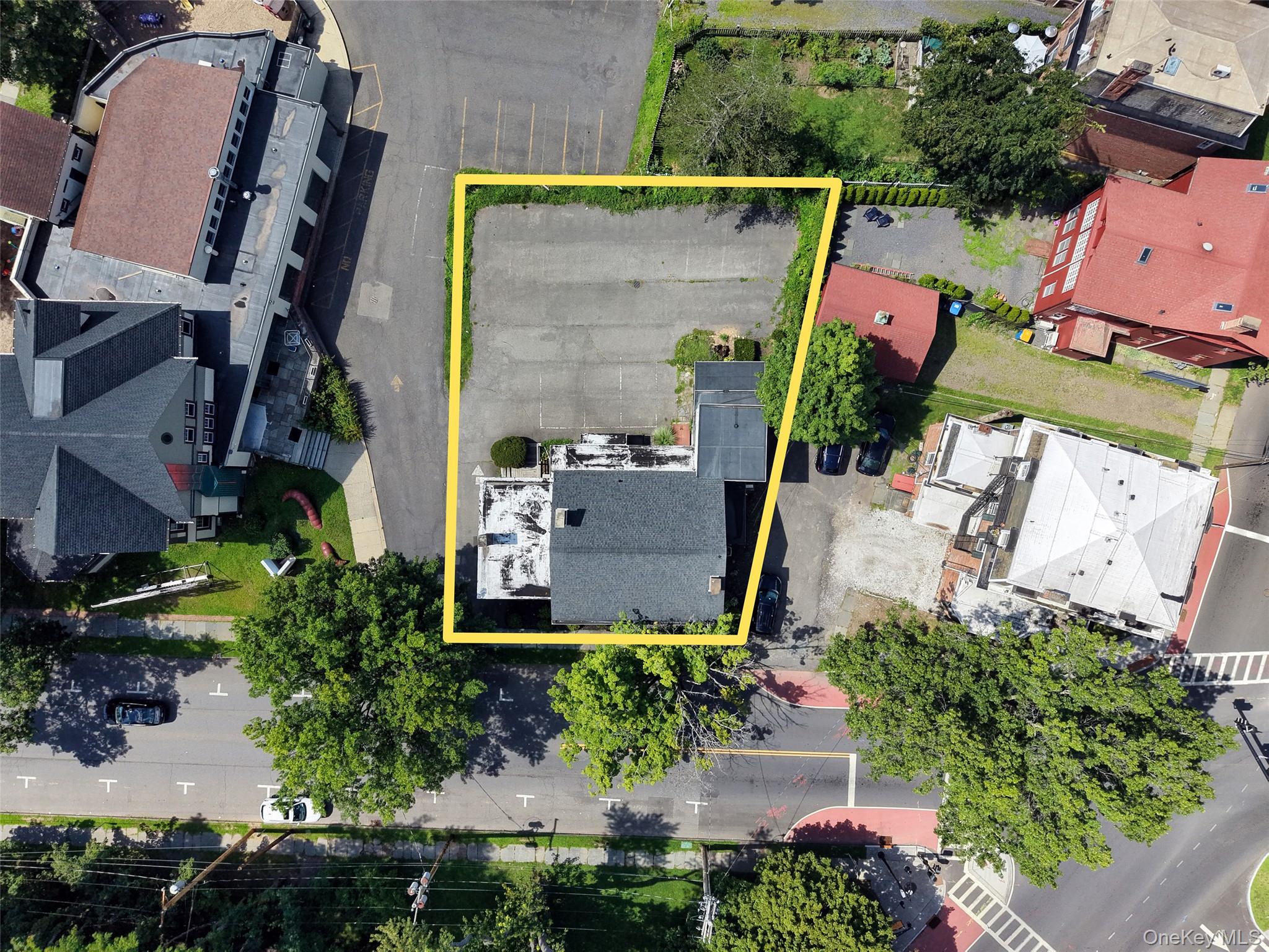231 Clinton Avenue – For Sale photo 2