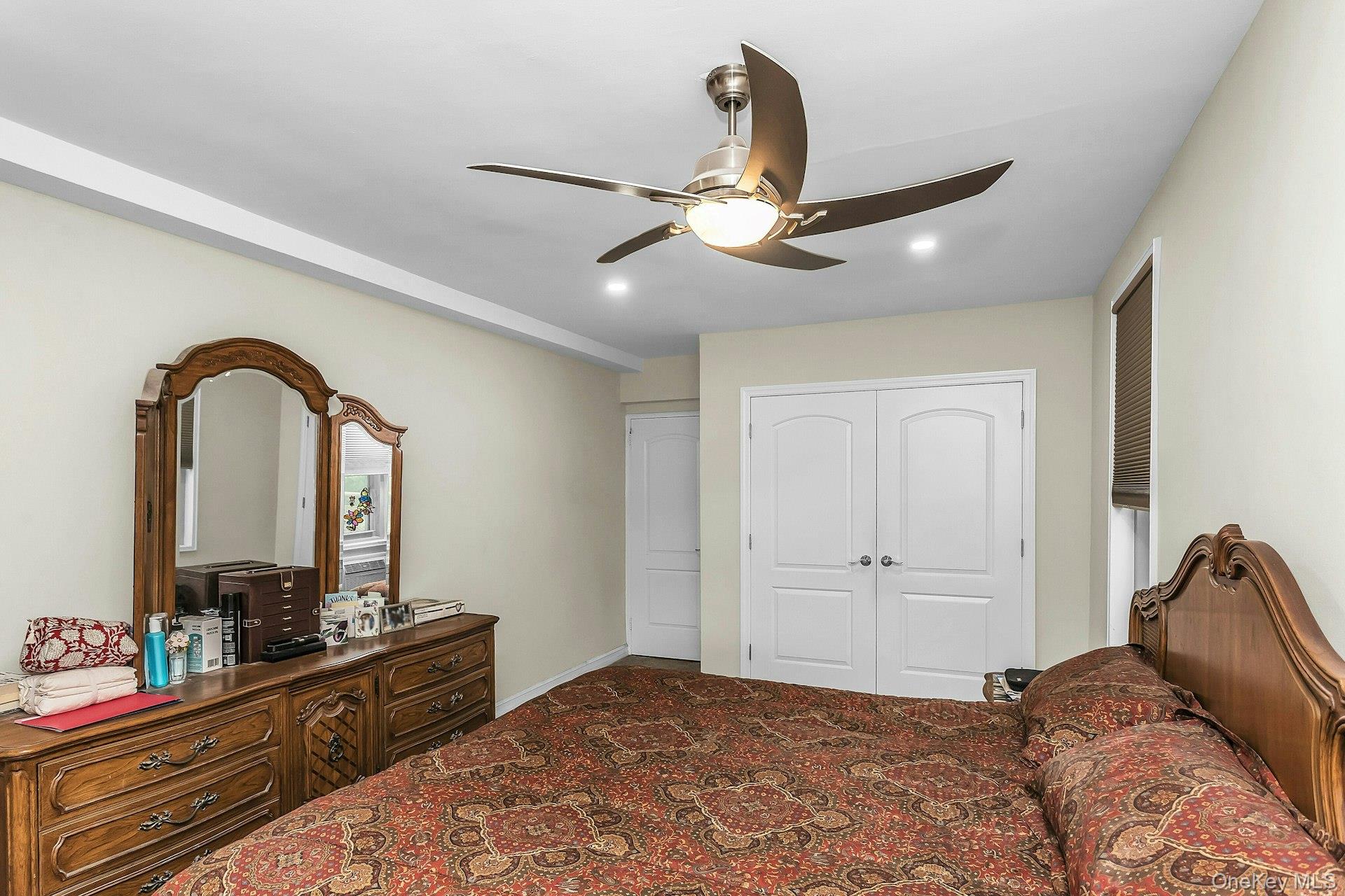 23-55 Bell Boulevard, Unit 1H photo 16