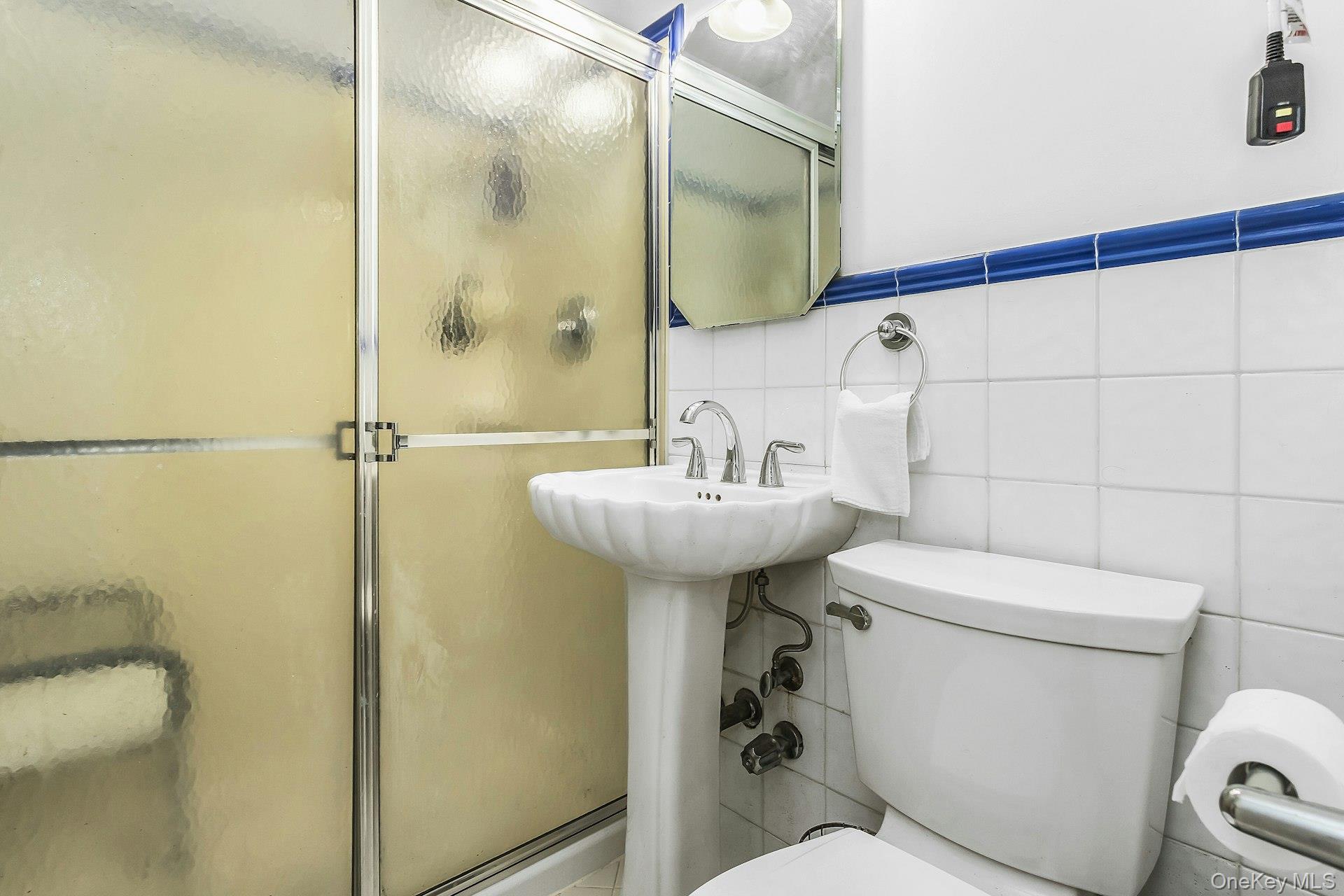 23-55 Bell Boulevard, Unit 1H photo 14