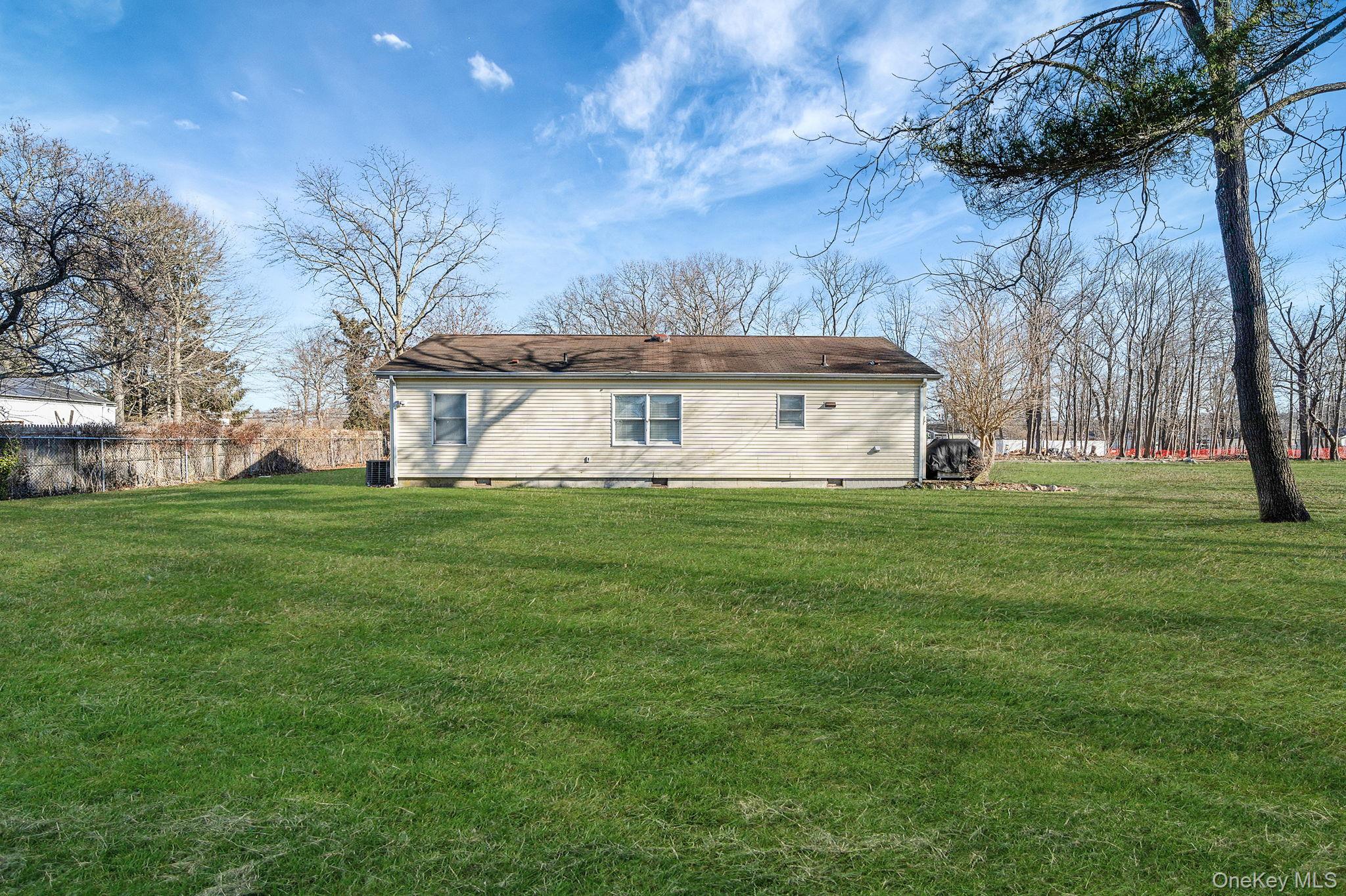 72 Locust Avenue – For Sale photo 5