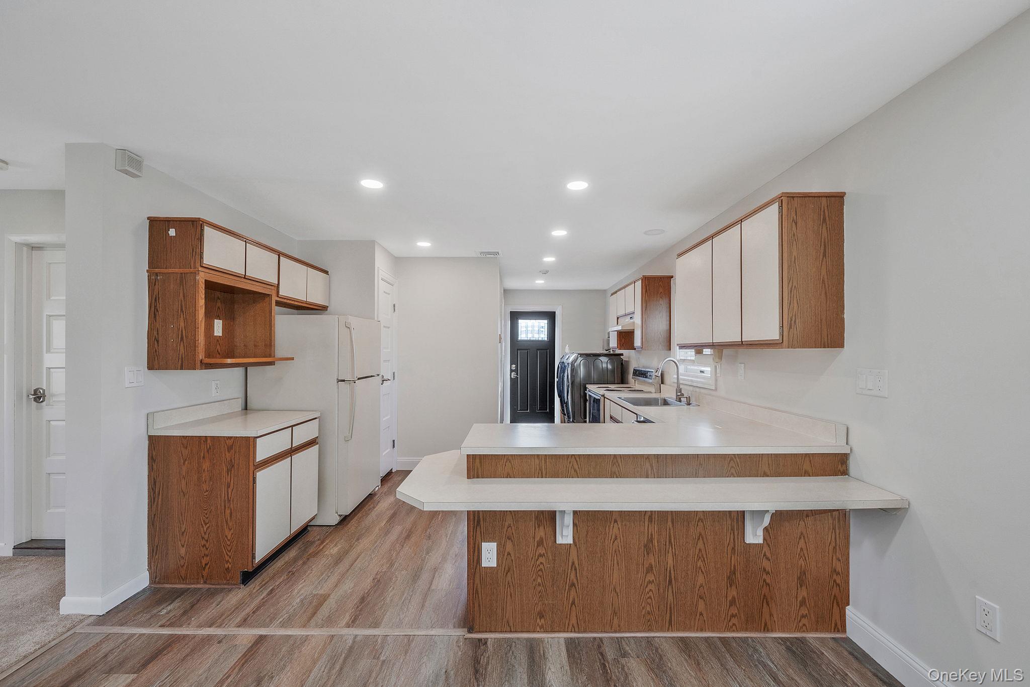 72 Locust Avenue – For Sale photo 13