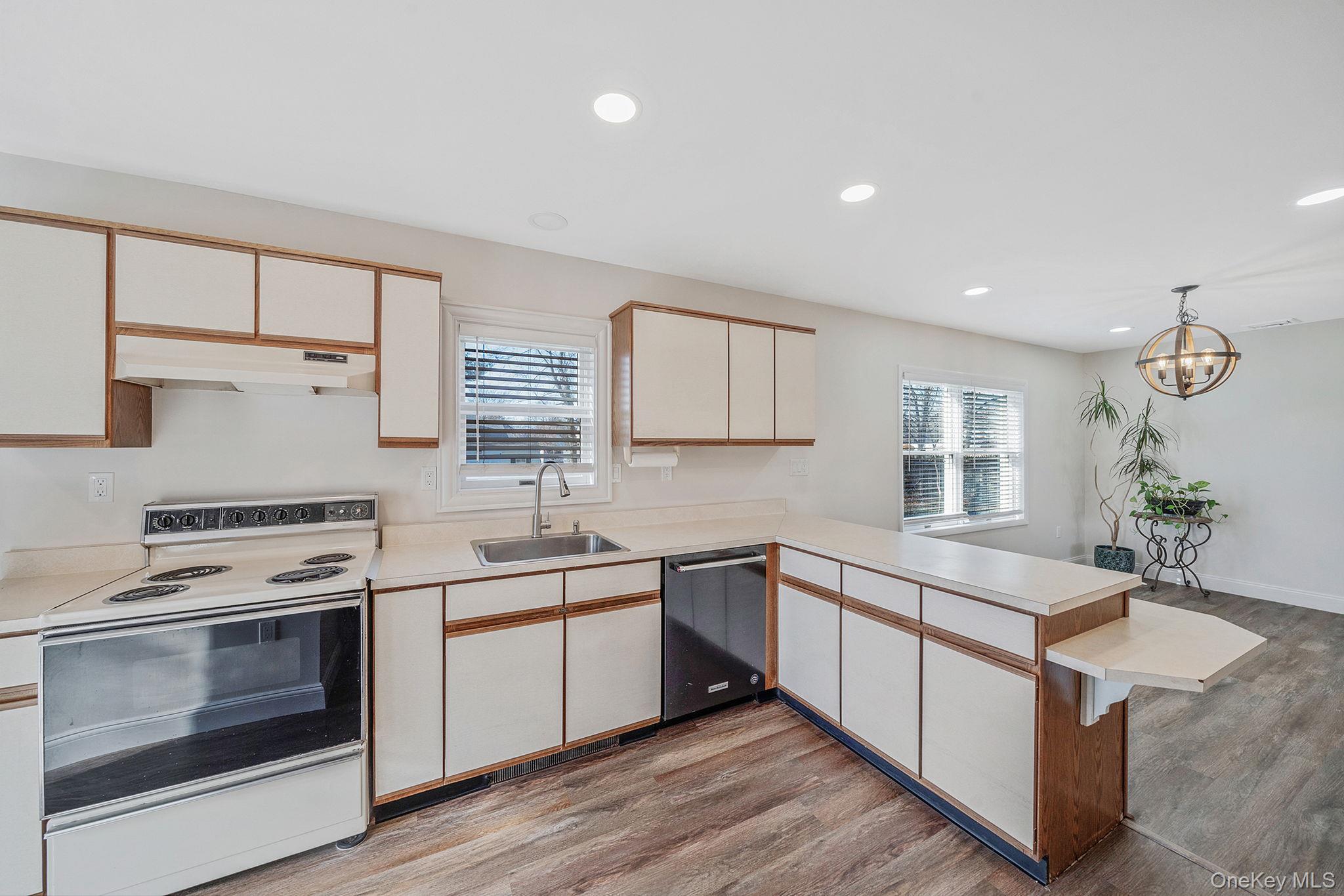 72 Locust Avenue – For Sale photo 11