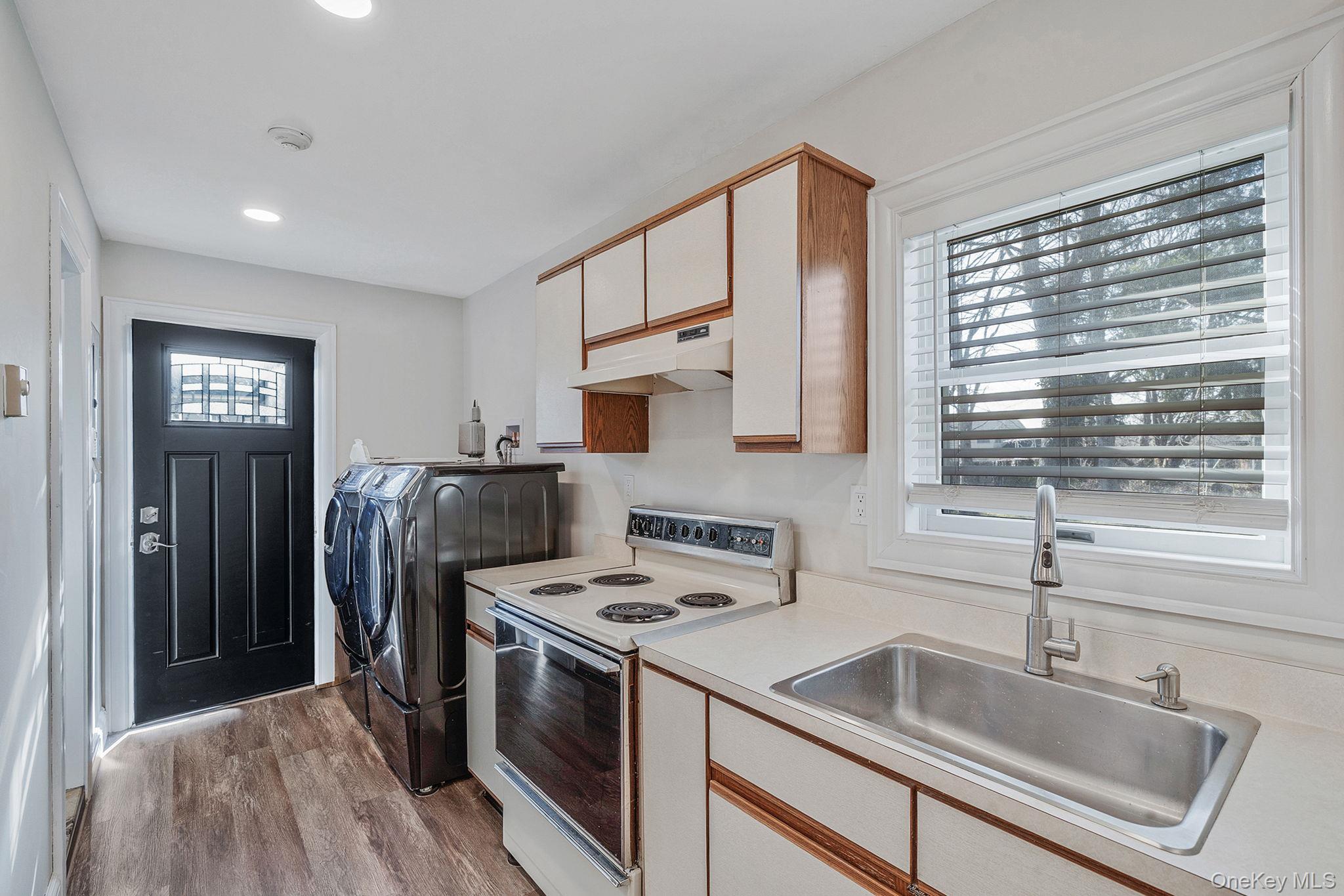 72 Locust Avenue – For Sale photo 14