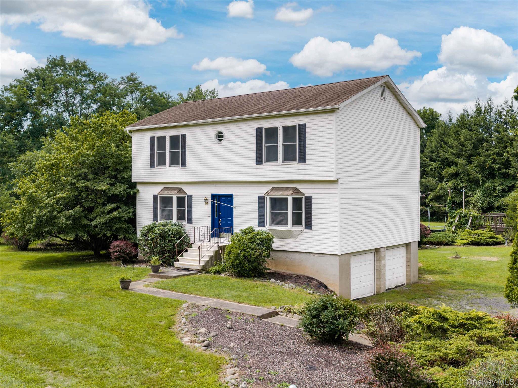 233 Queens Highway – For Sale