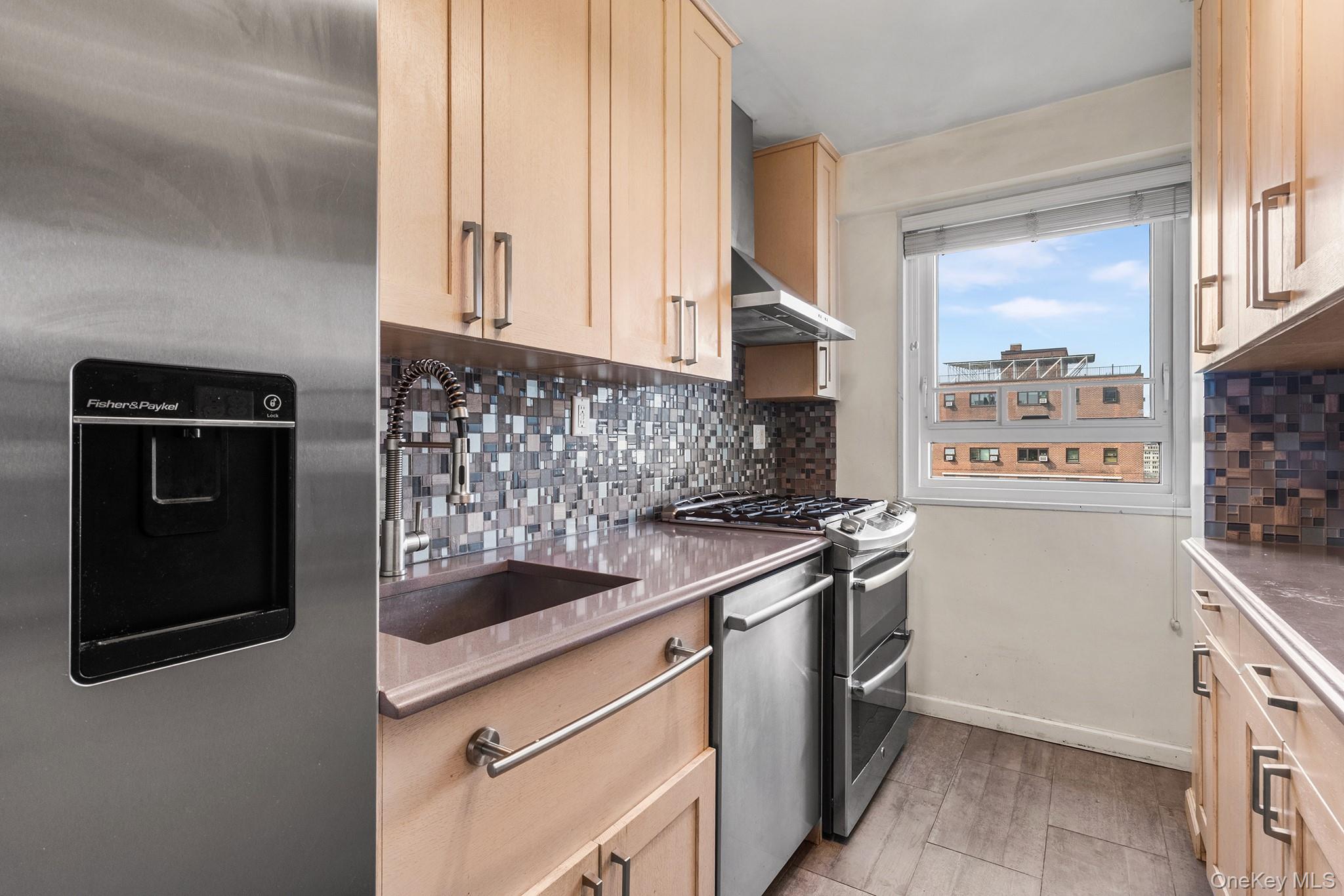 215 Adams Street, Unit 16C photo 9