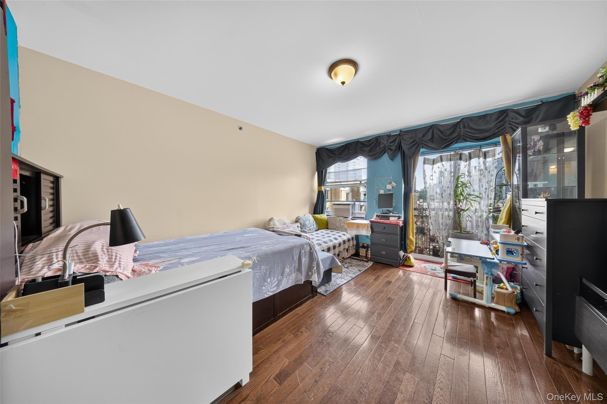 138-10 35th Avenue, Unit 5 photo 10