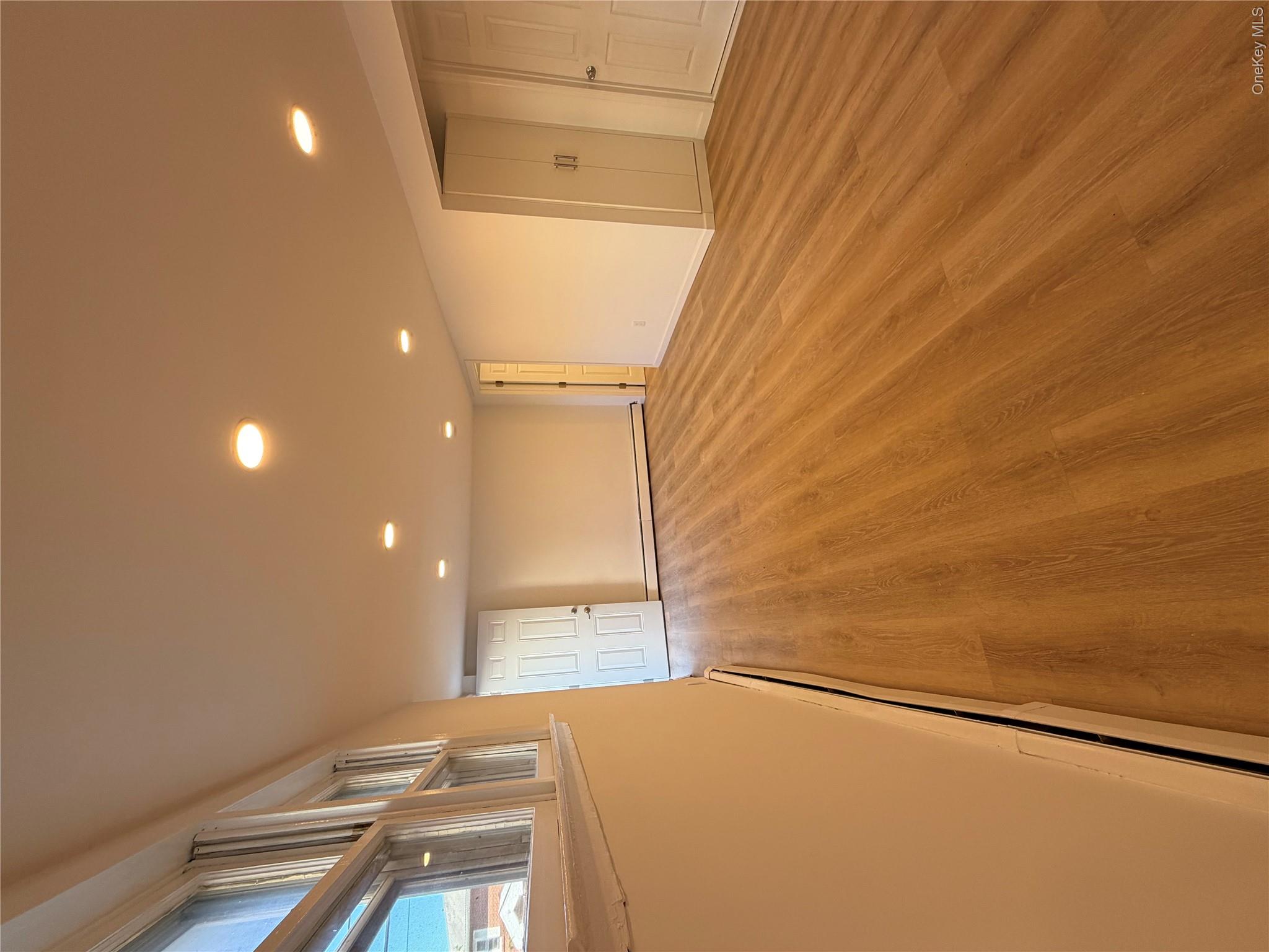 23 Mansion Avenue, Unit 1 photo 8