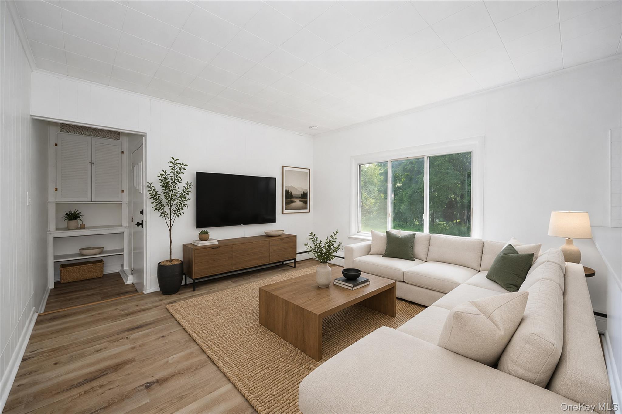 216 Hobbs Lane, Unit B photo 5