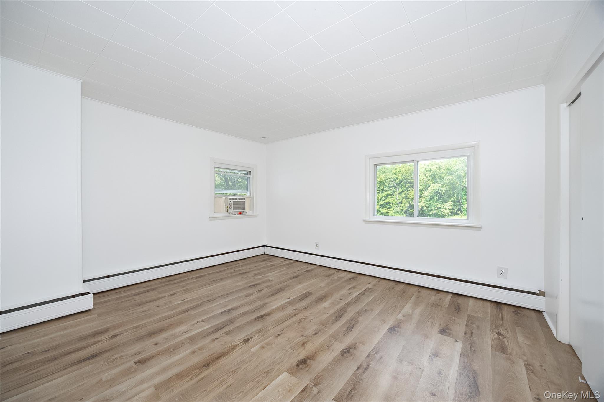 216 Hobbs Lane, Unit B photo 19