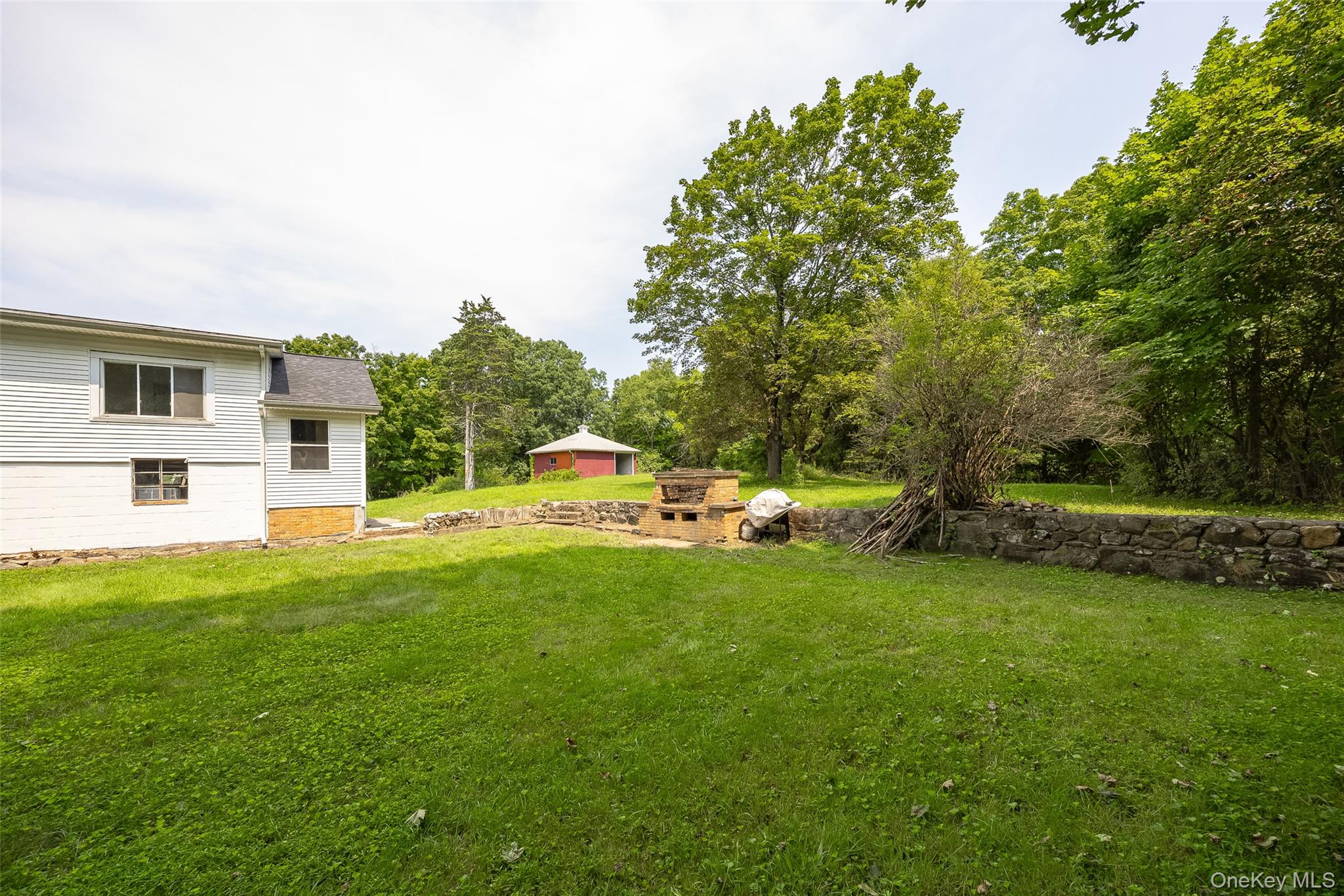 216 Hobbs Lane, Unit B photo 3
