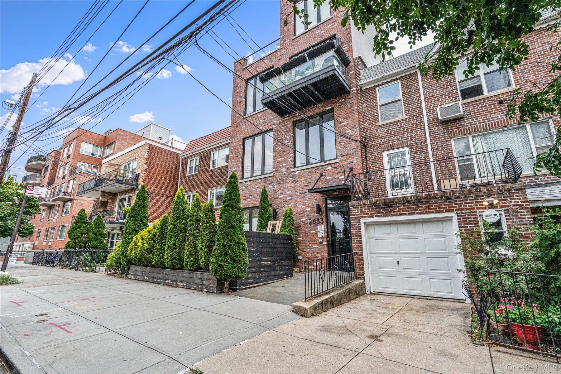 26-33 28th Street, Unit 4A photo 2
