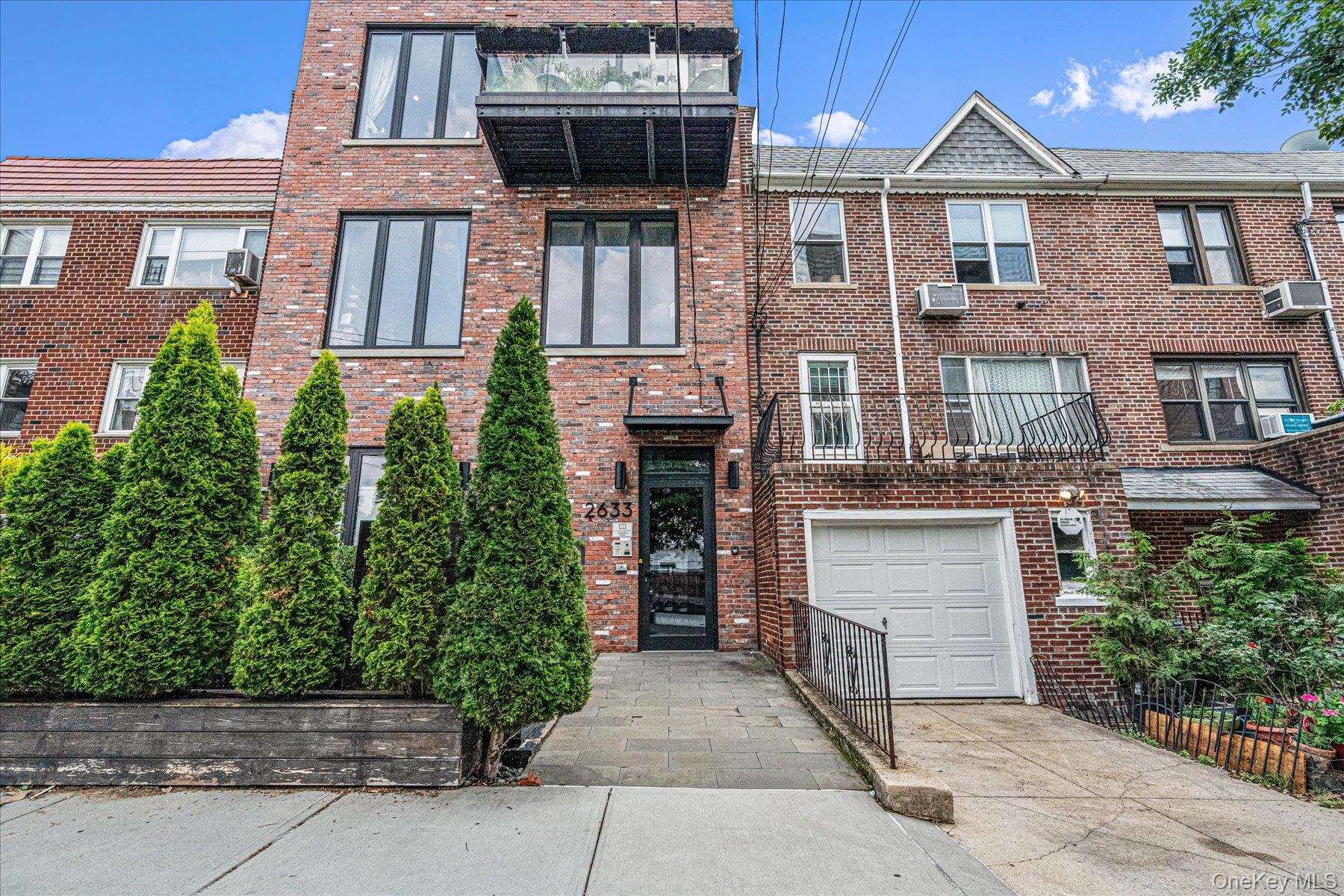 26-33 28th Street, Unit 4A