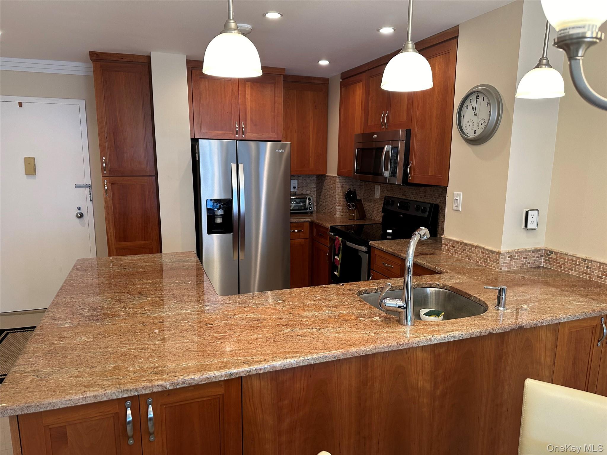 360 Shore Road, Unit 7B photo 9