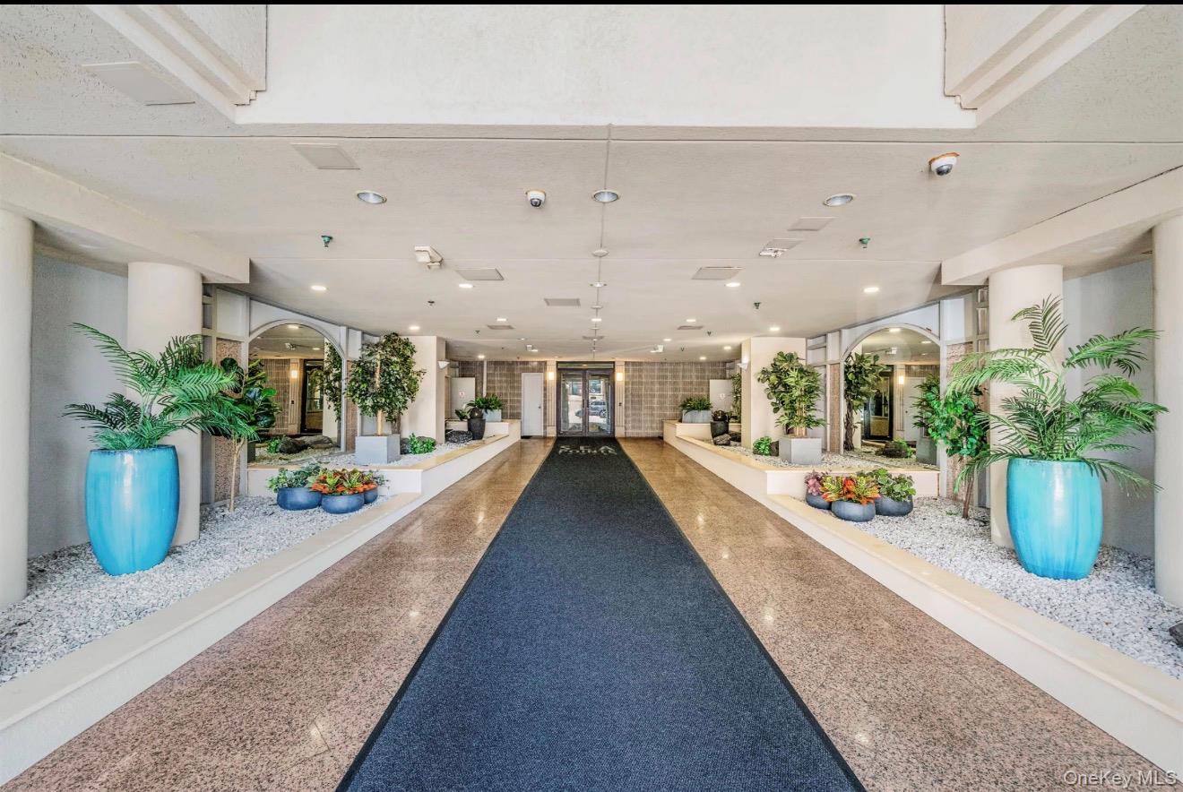 360 Shore Road, Unit 7B photo 2