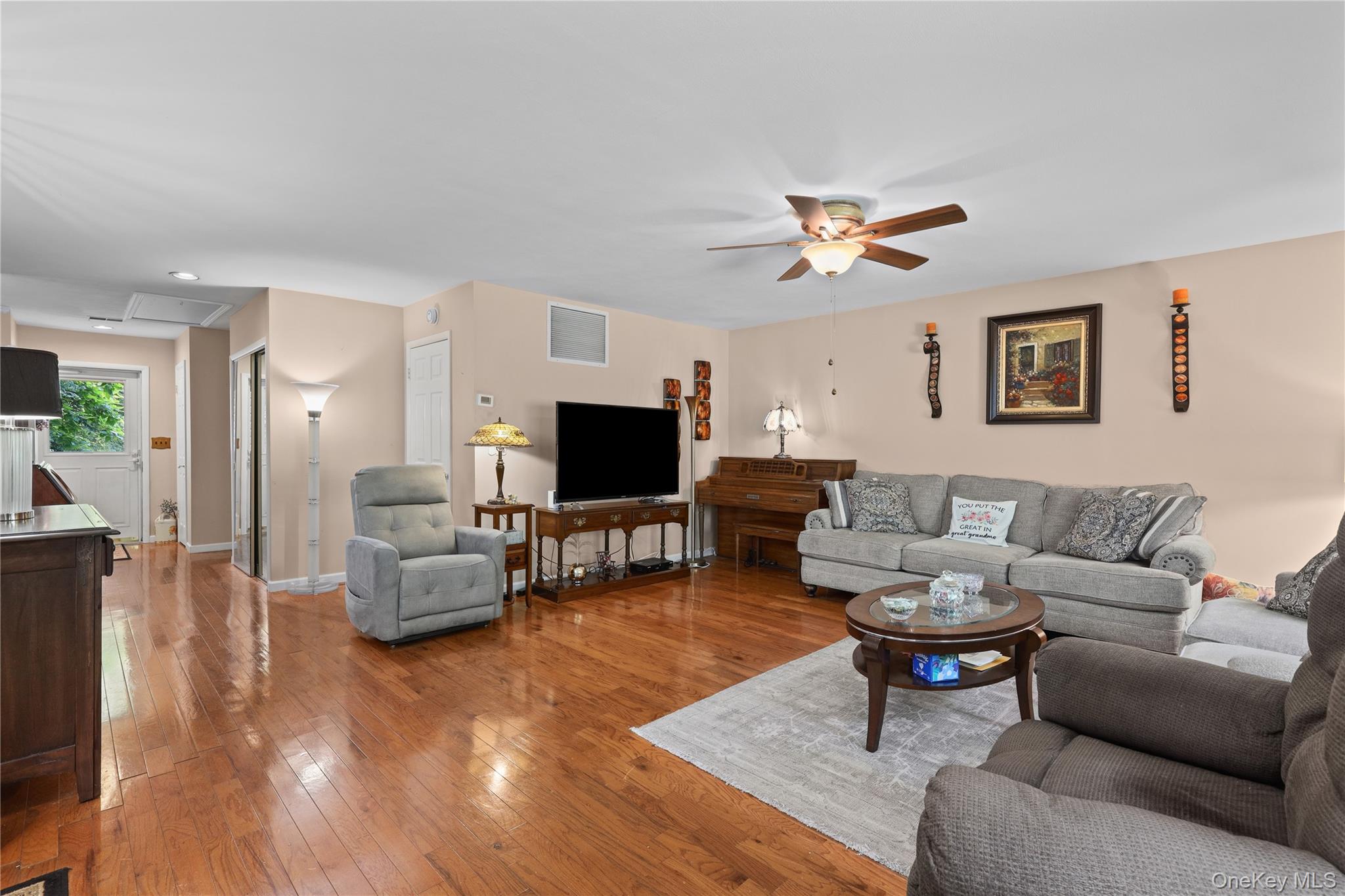 148 Flintlock Way, Unit G photo 4