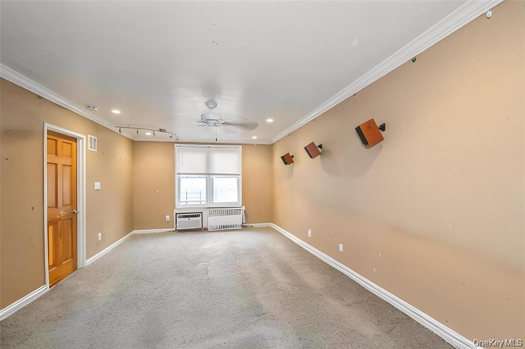 110 Brooklyn Avenue, Unit 3ZZ photo 2