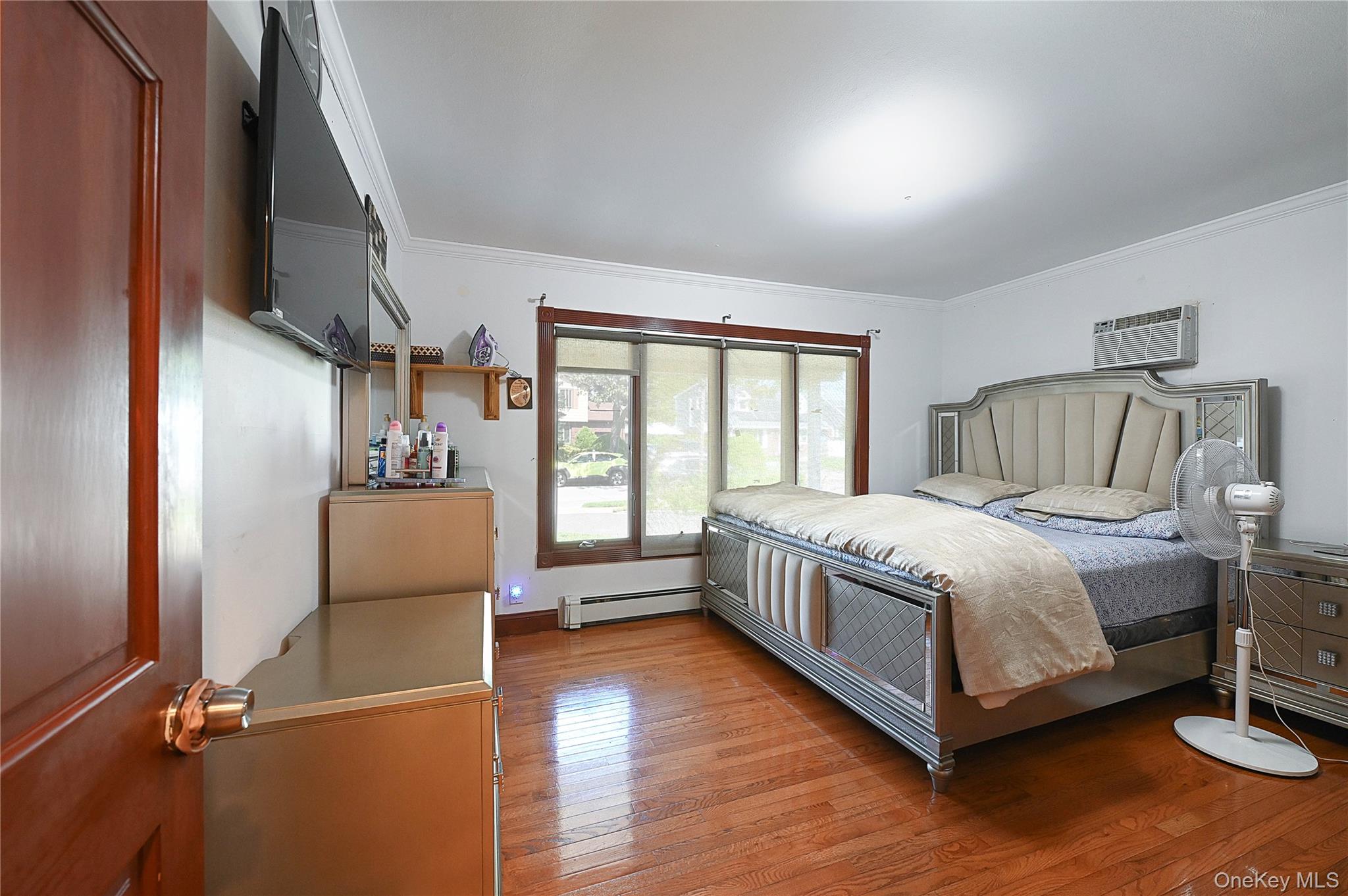 1 Douglas Drive – For Sale photo 11