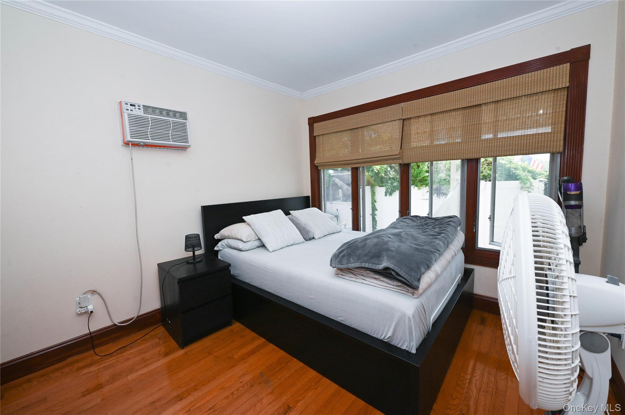 1 Douglas Drive – For Sale photo 8