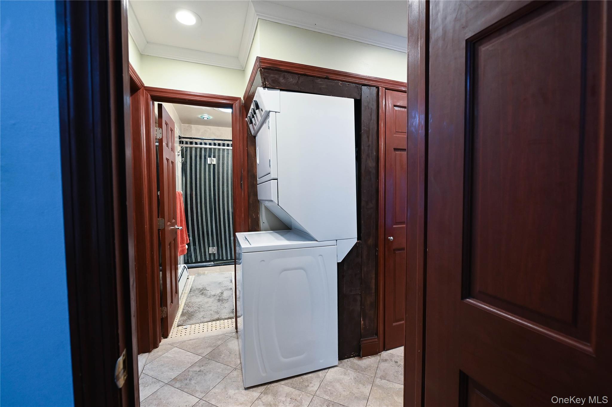 1 Douglas Drive – For Sale photo 10