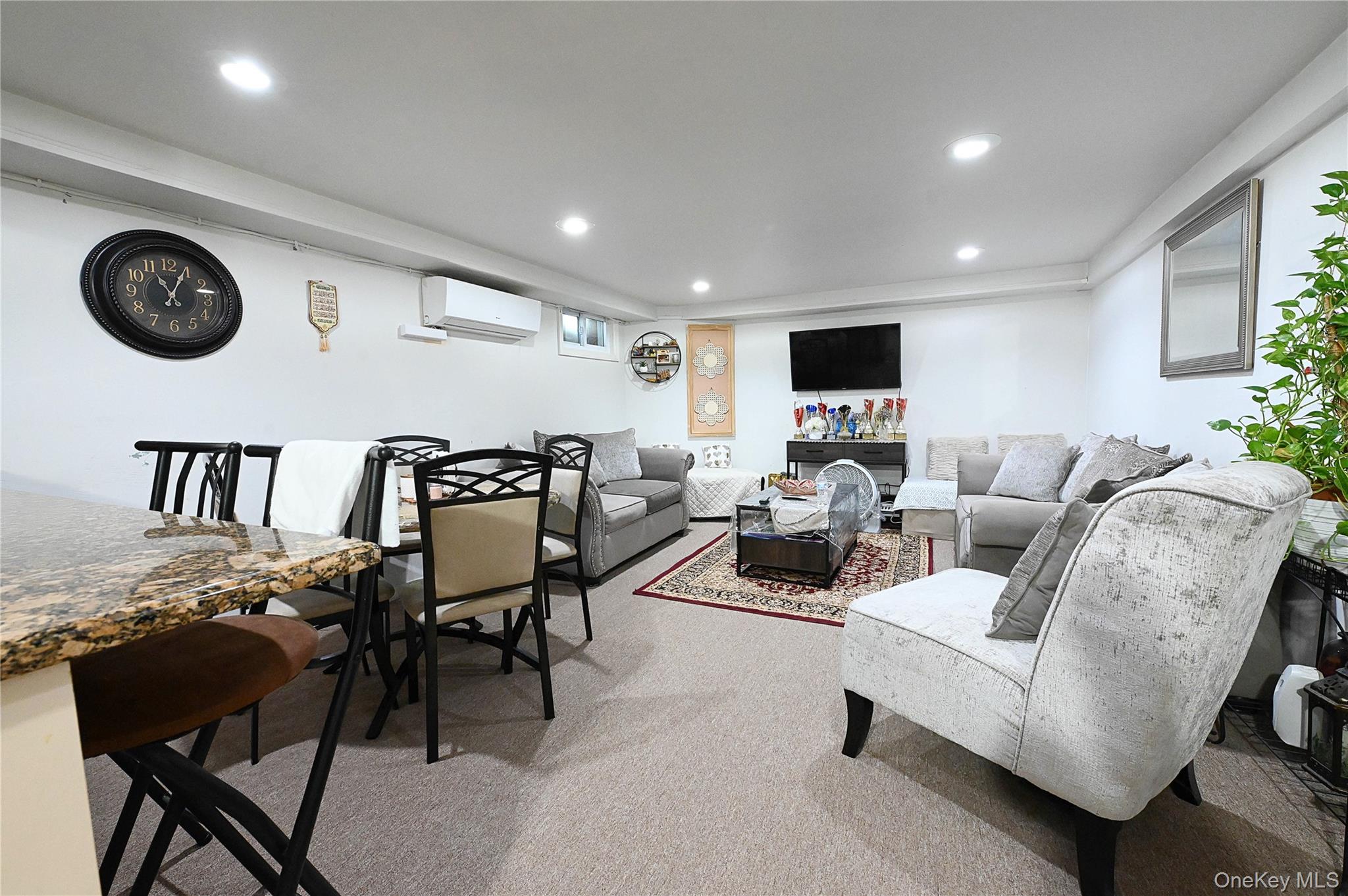 1 Douglas Drive – For Sale photo 16