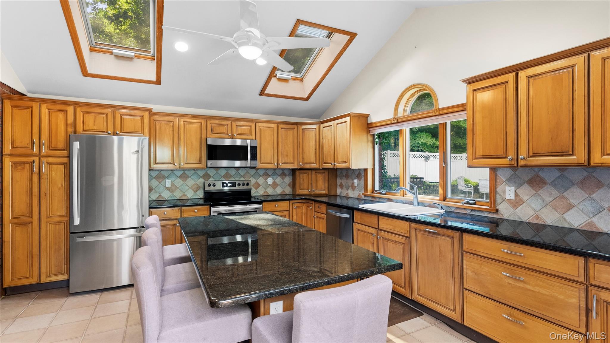 1 Morris Road – For Sale photo 4
