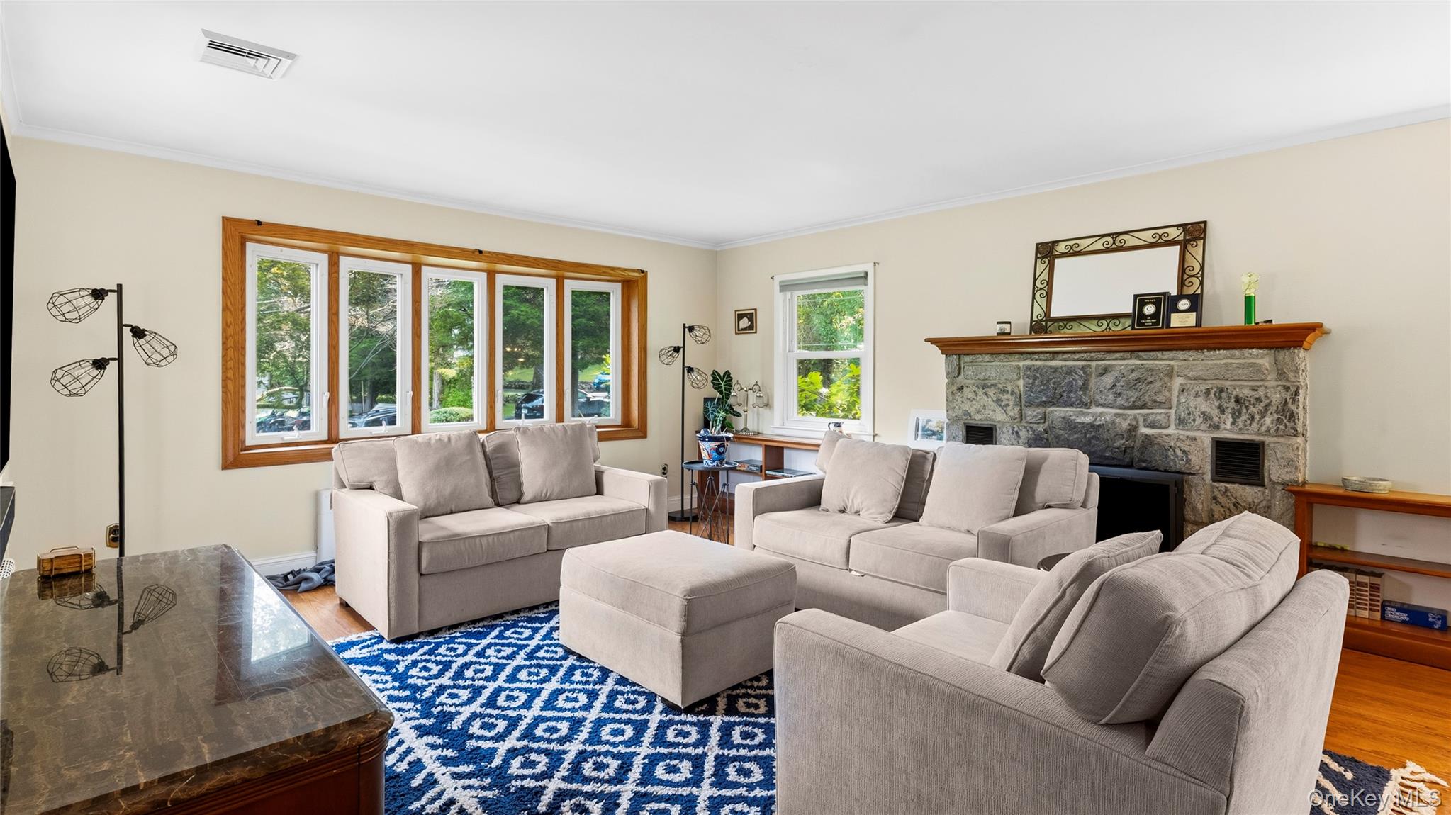 1 Morris Road – For Sale photo 7