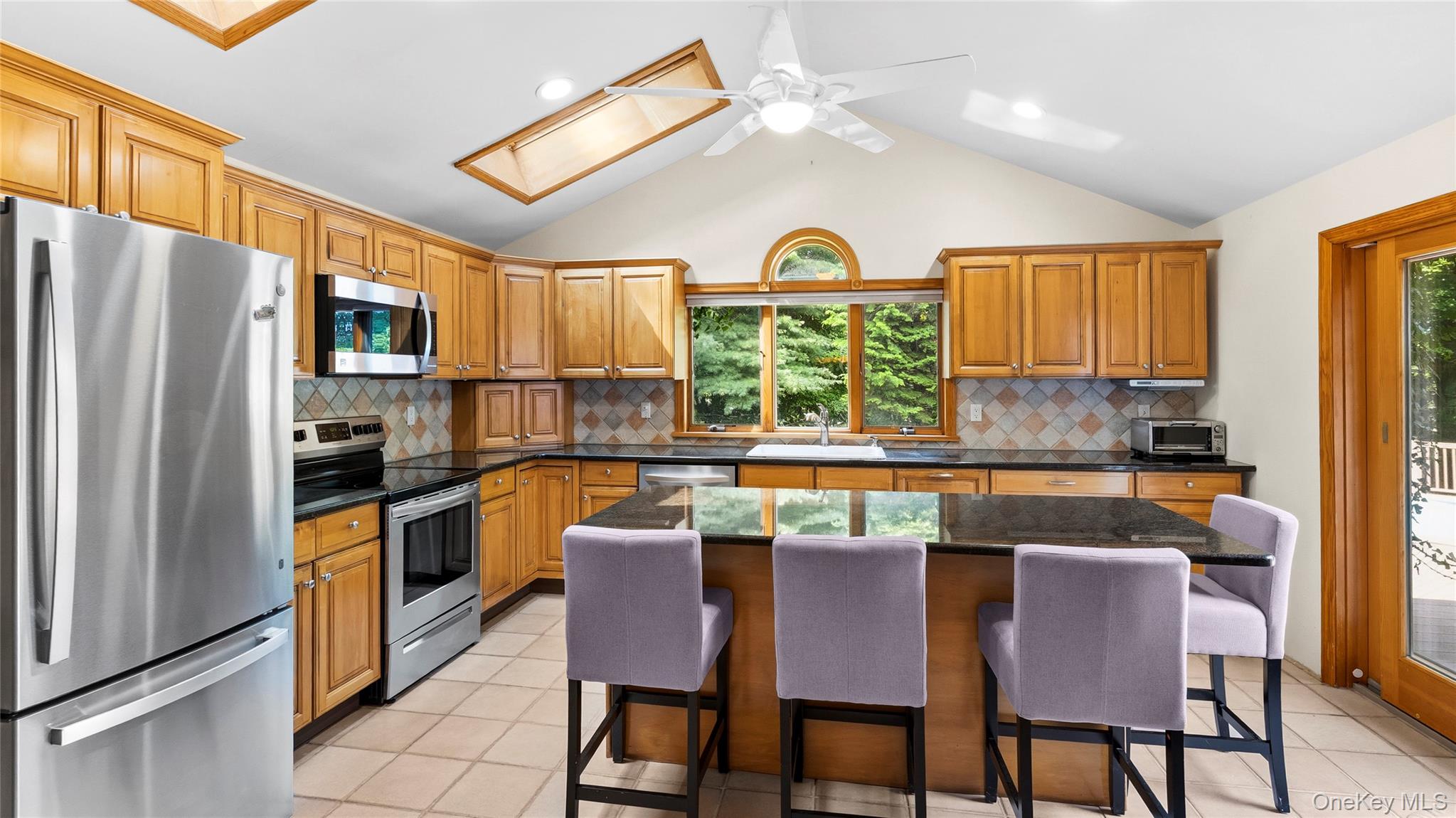 1 Morris Road – For Sale photo 5