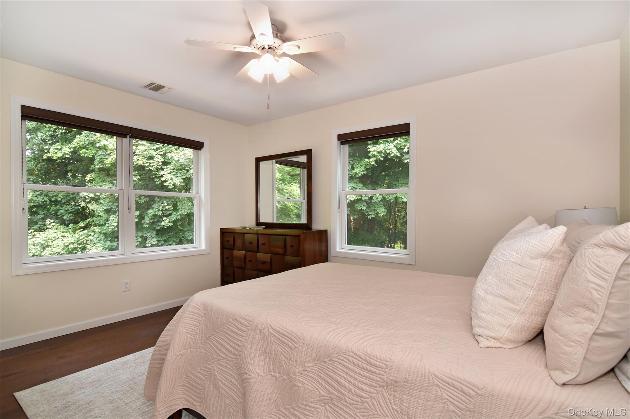 73 High Street – For Sale photo 18