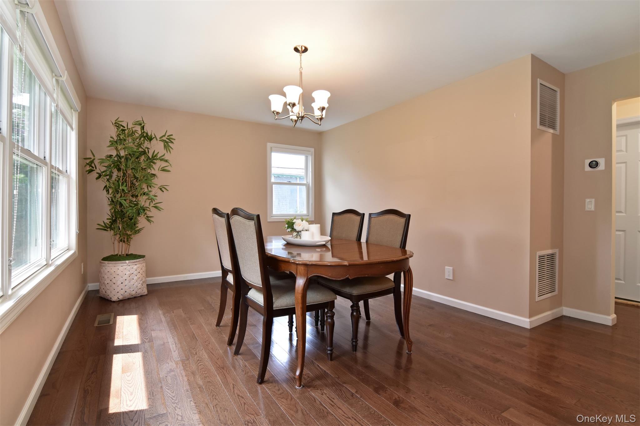 73 High Street – For Sale photo 10