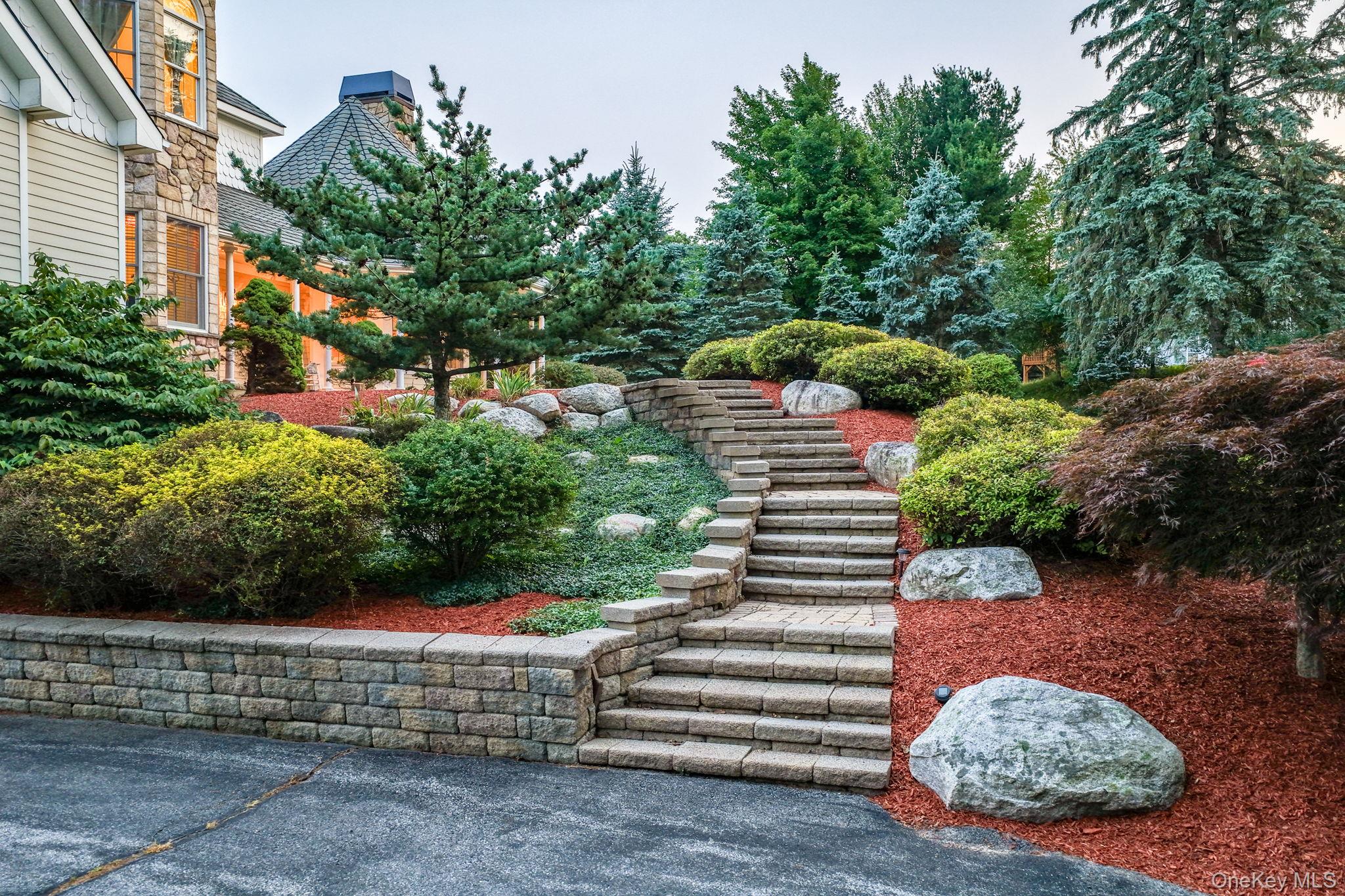 345 Mountain Road – For Sale photo 25