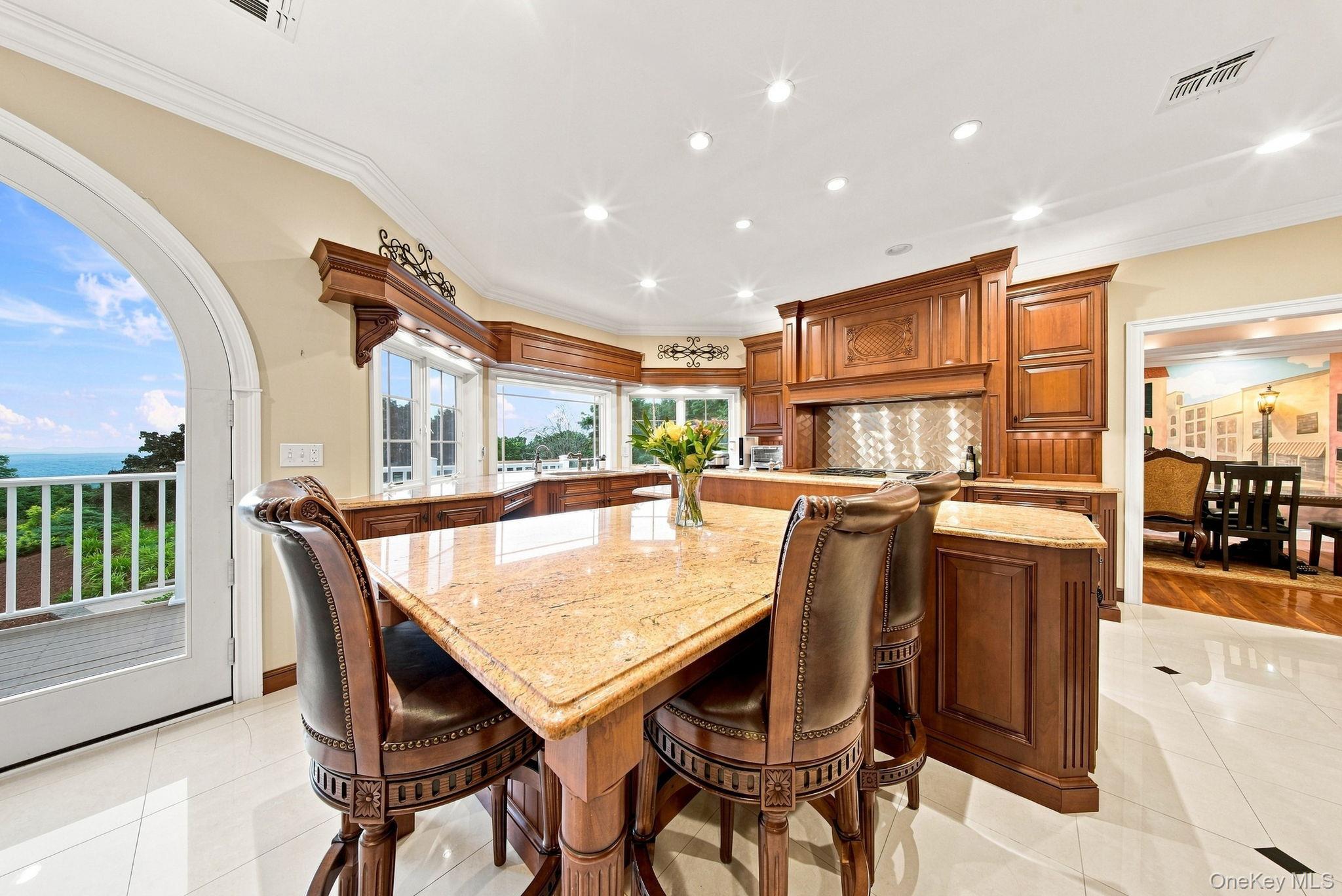 345 Mountain Road – For Sale photo 7