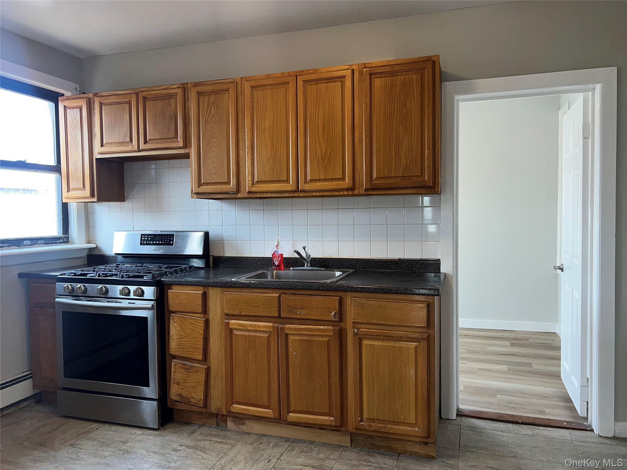 299 E. Third Street, Unit Second flo photo 4
