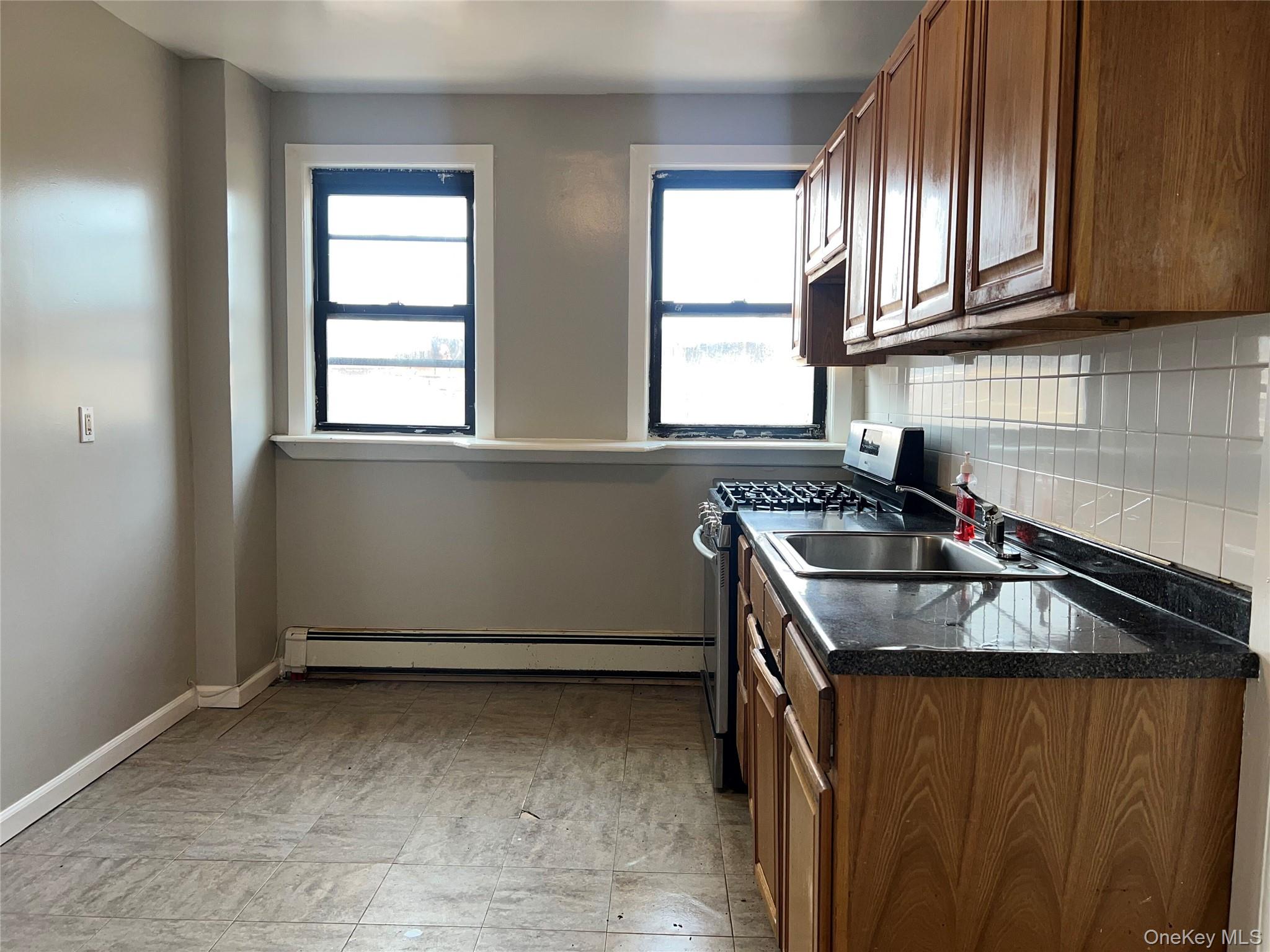299 E. Third Street, Unit Second flo photo 3
