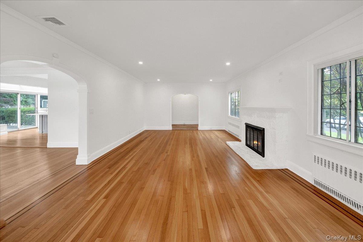 7 Denman Place – For Sale photo 12