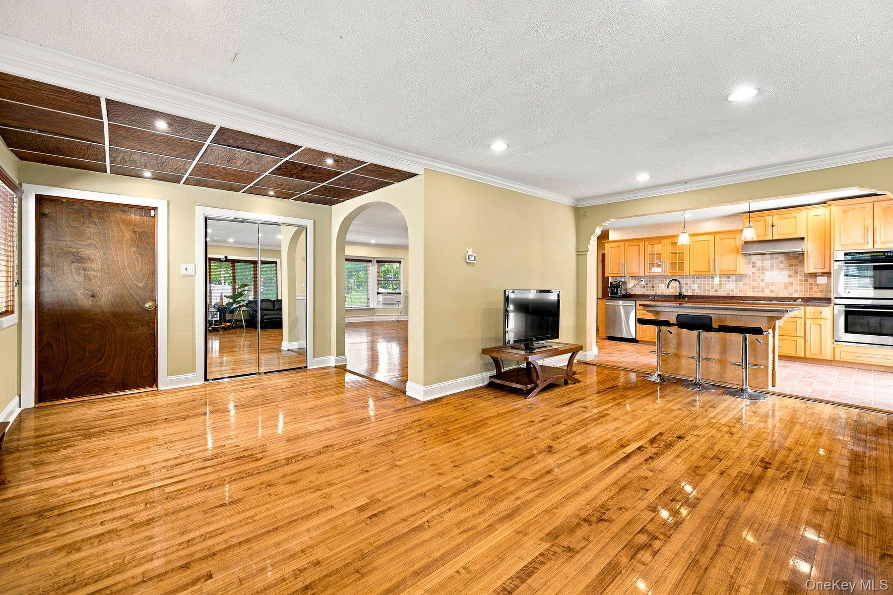 791 Cornwell Avenue – For Sale photo 16