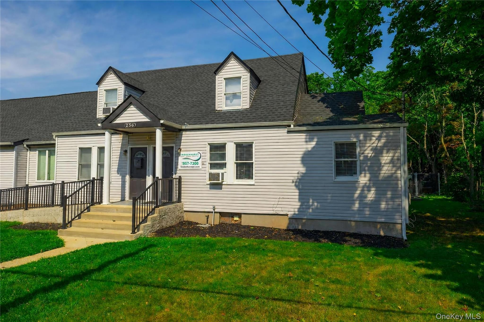 256 N Wellwood Avenue – For Rent photo 2