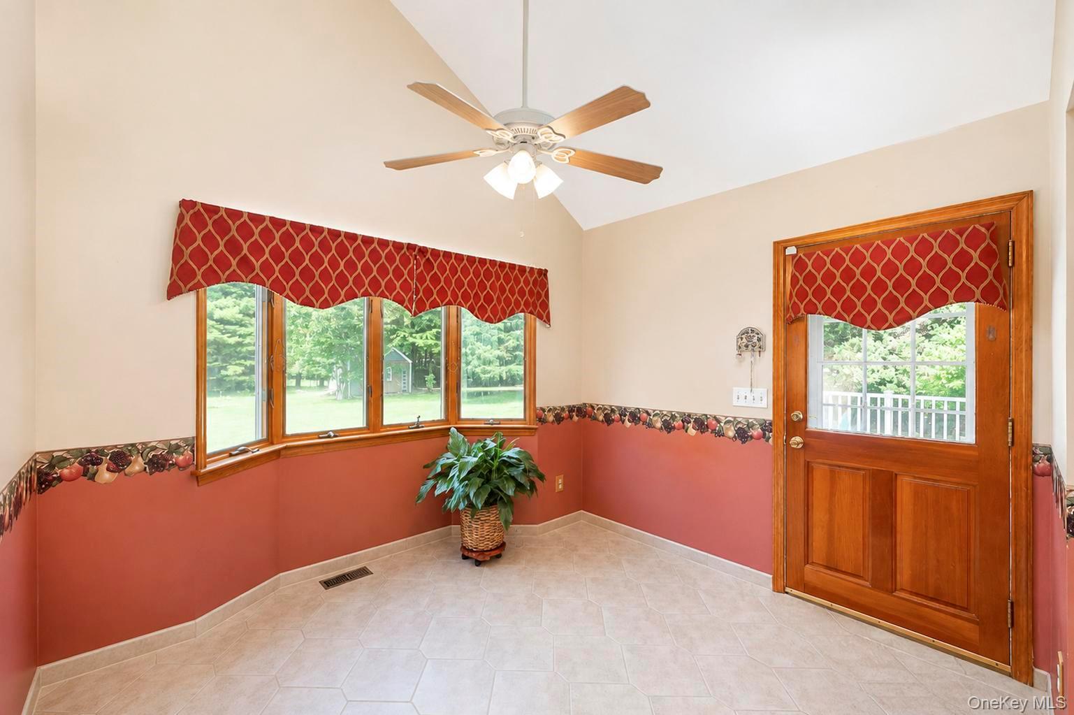 29 Niewood Drive – For Sale photo 22
