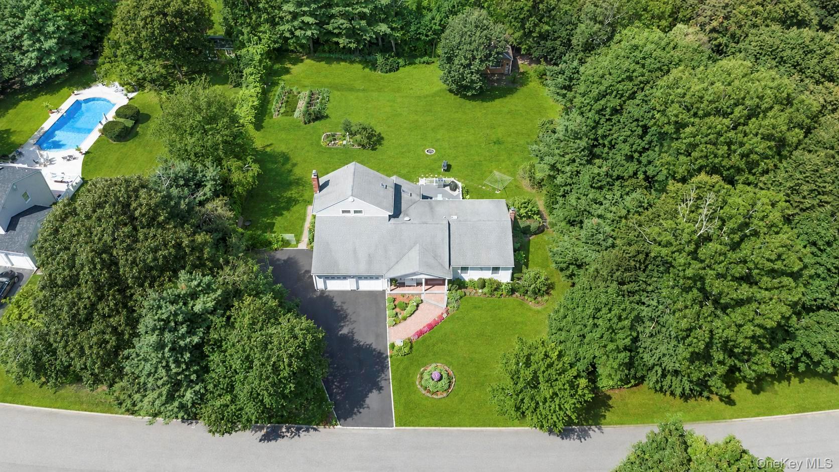 29 Niewood Drive – For Sale photo 4