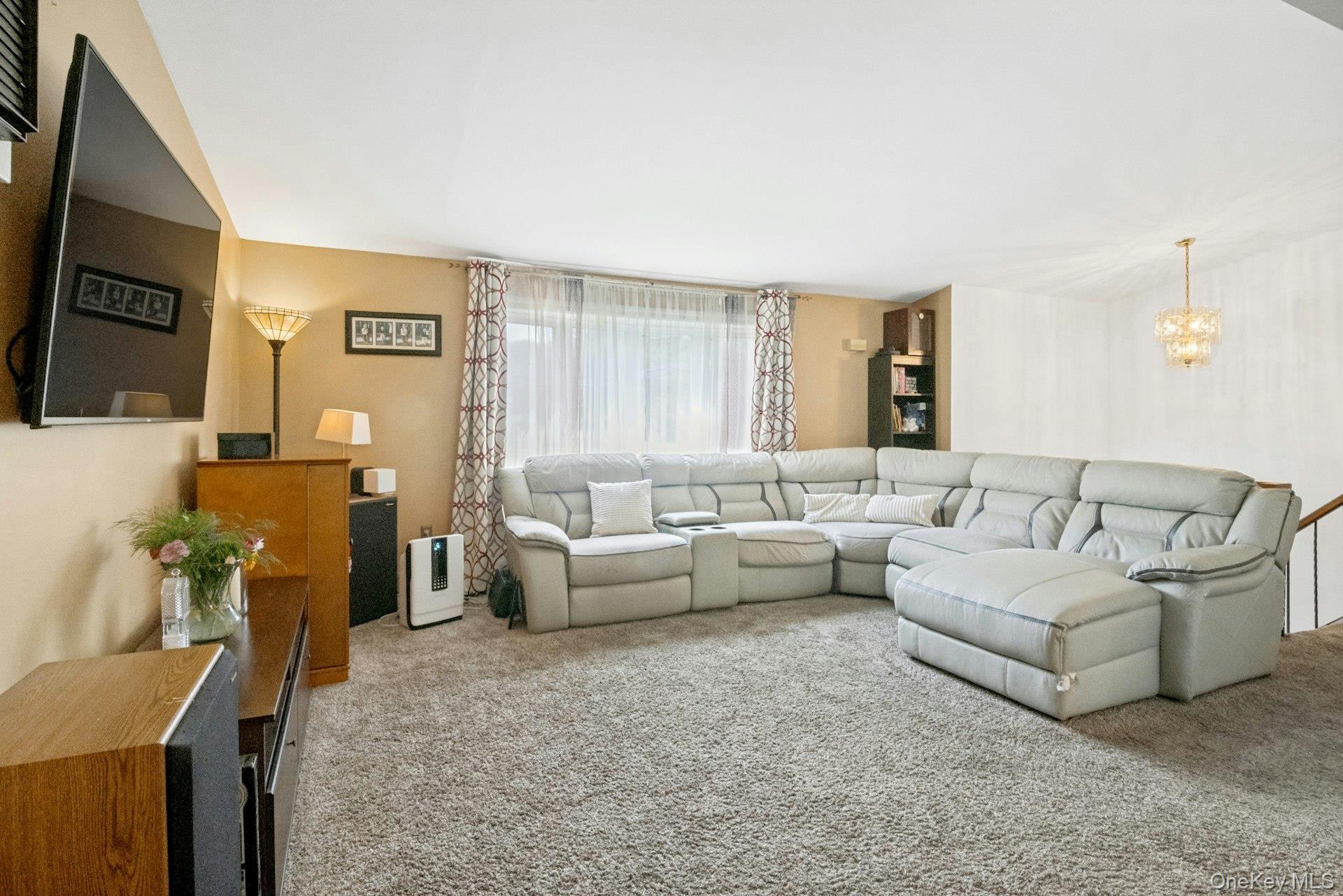 2 Shirley Drive – For Sale photo 4