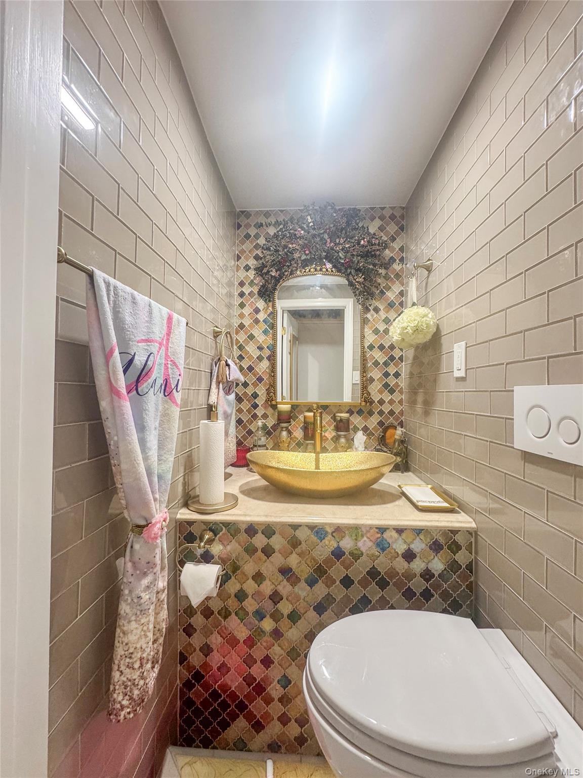 1715 Hering Avenue – For Sale photo 10
