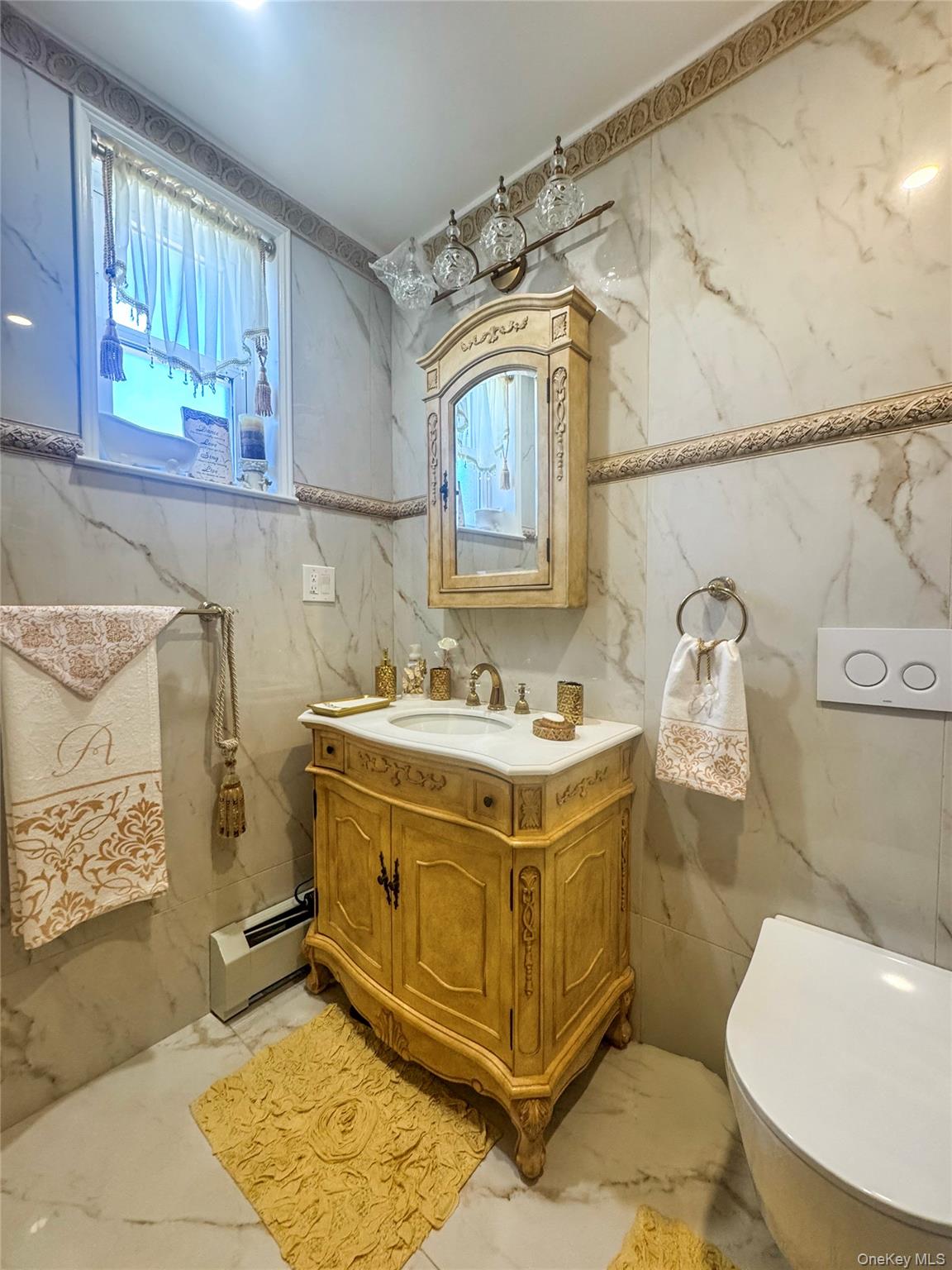 1715 Hering Avenue – For Sale photo 17