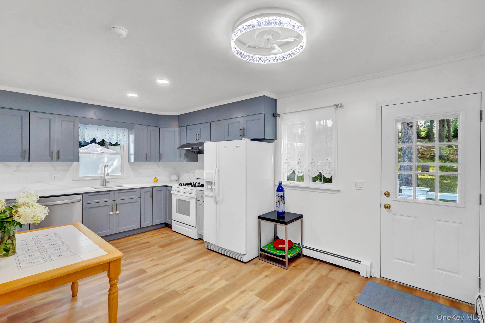 653 Meadow Road Rd – For Sale photo 8