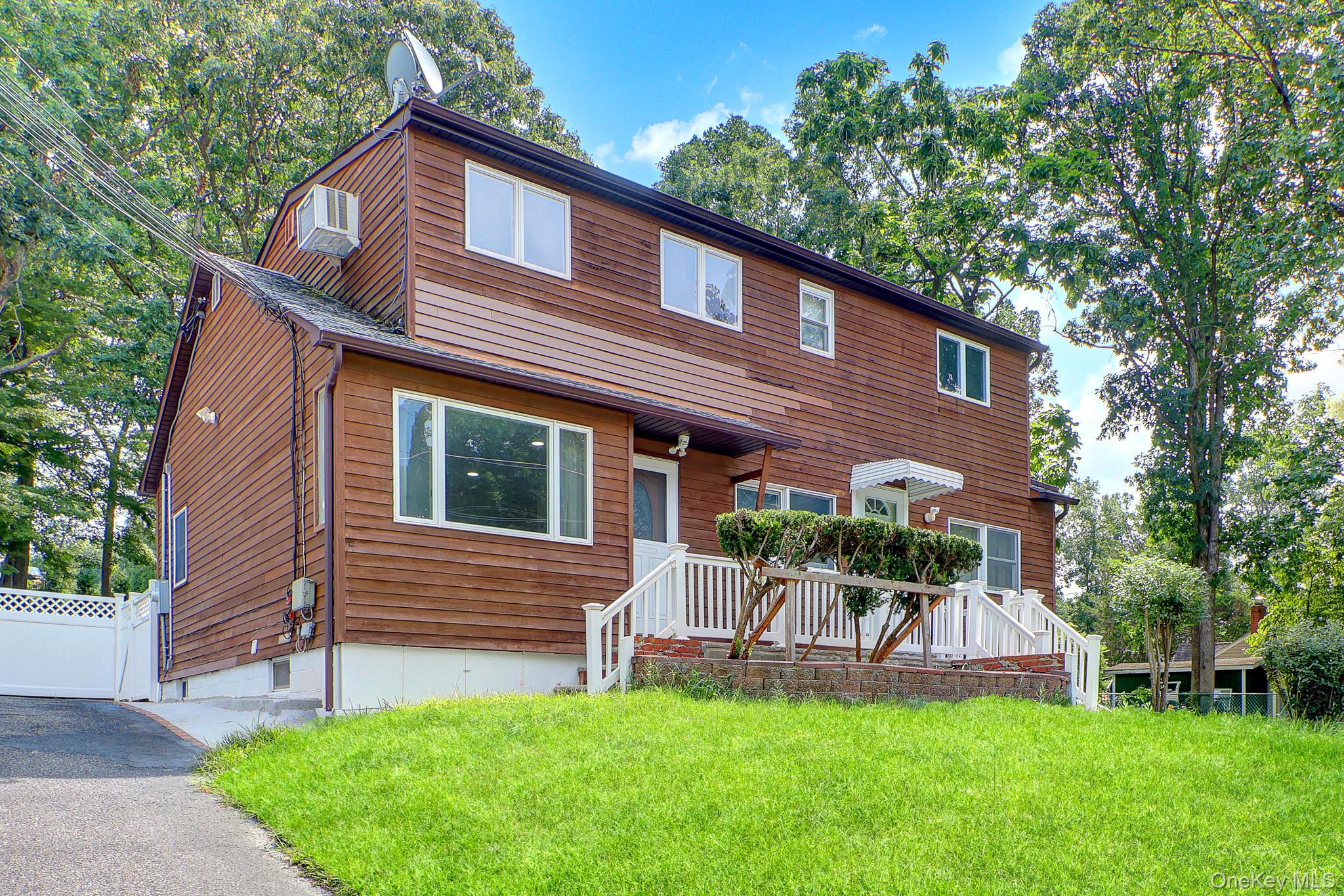 653 Meadow Road Rd – For Sale
