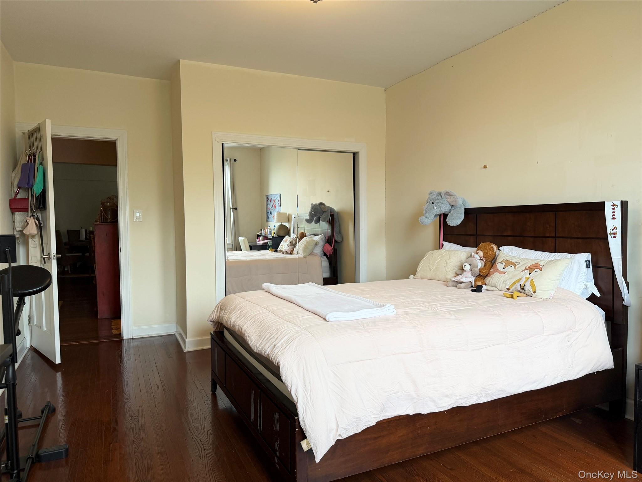 531 Lincoln Avenue E, Unit 5L photo 24
