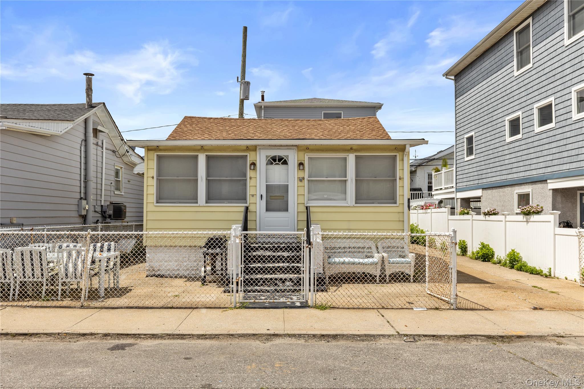43 Virginia Avenue – For Rent